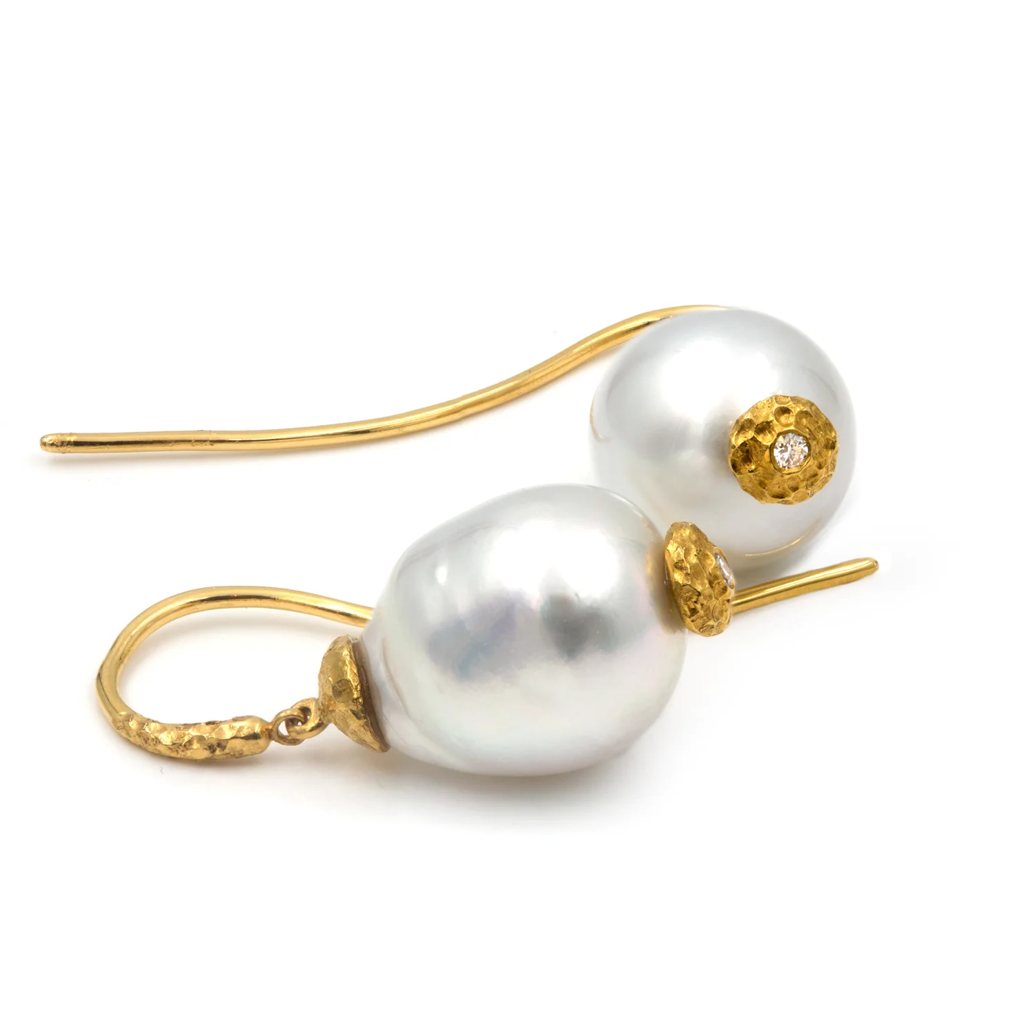 pearl_ear.jpg