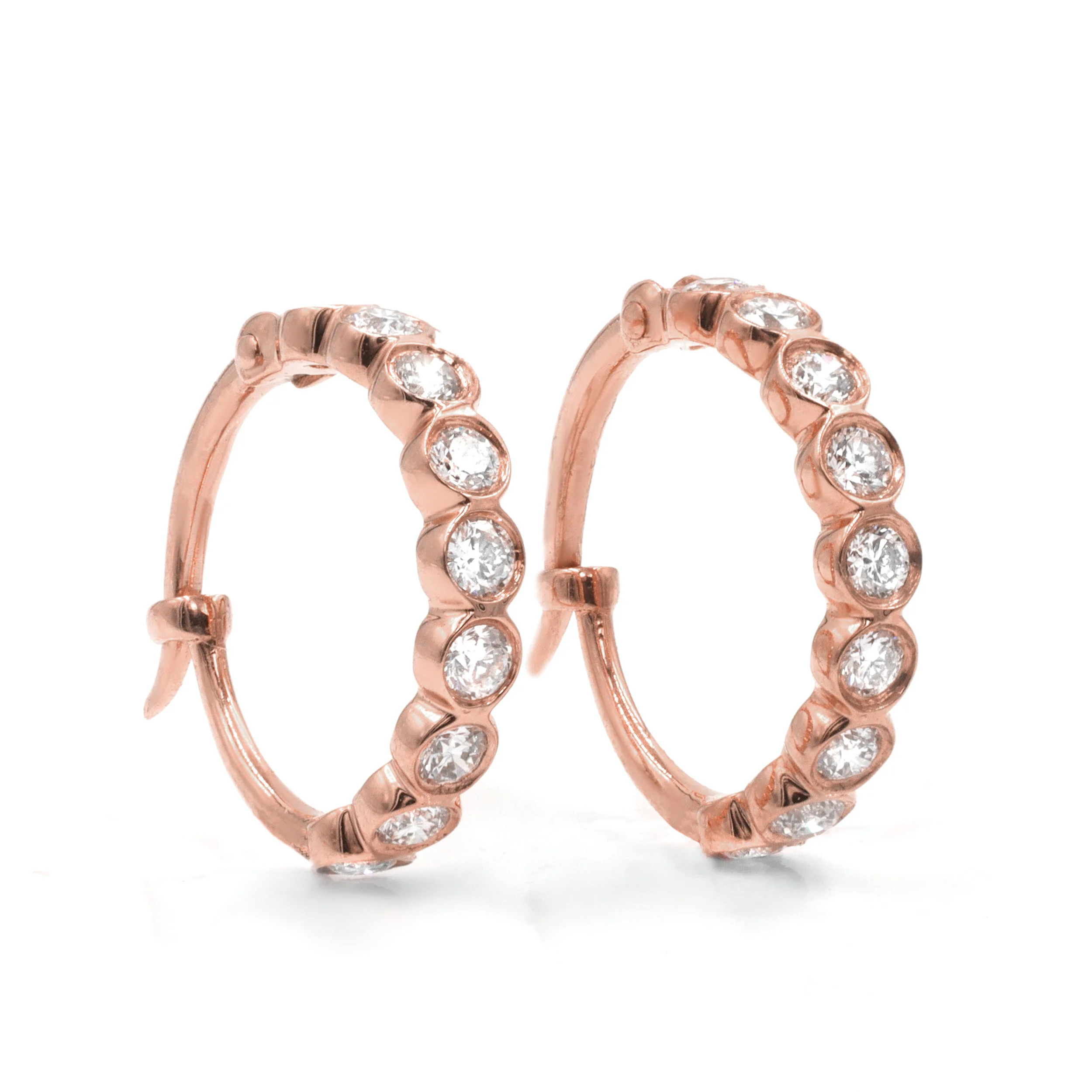 PETITE CHLOE HOOPS - KR- ANGLE.jpg