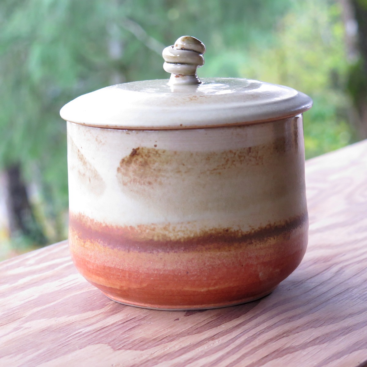 Cov jar with shino and tan-ash glazes-4.jpg