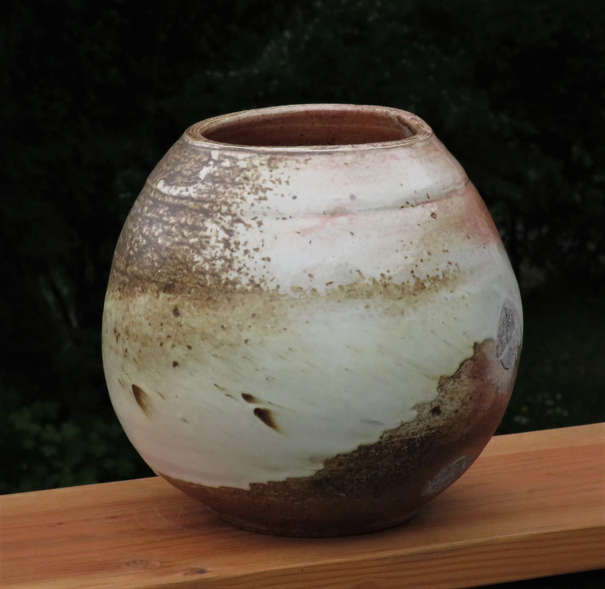 Large jar with shino & whte-5.JPG