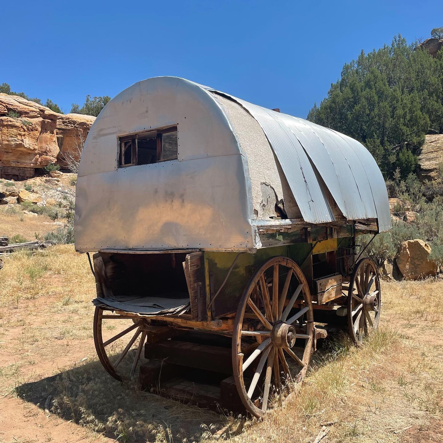 Designed for living - Western sheep wagon, near Echo Park, Dinosaur National Monument. #vanlife #tinyhouses