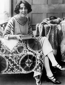 louise-bryant.jpg