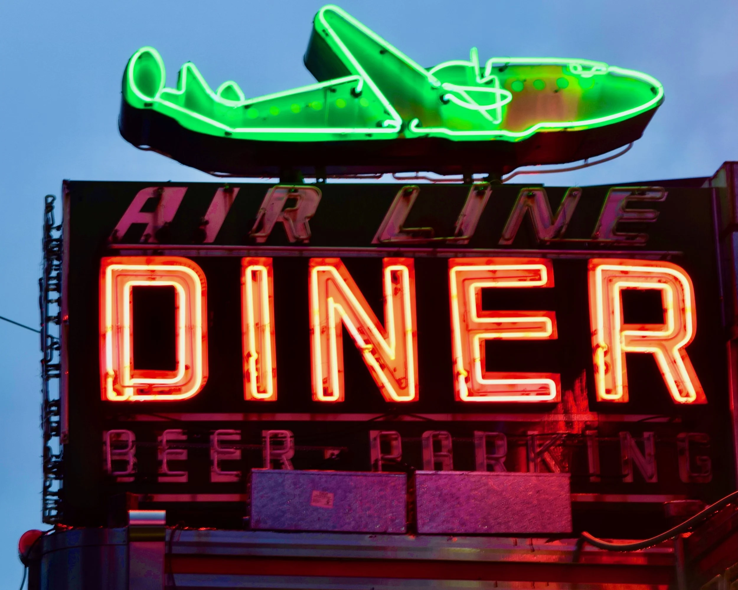 Ariline Diner Sign.jpeg
