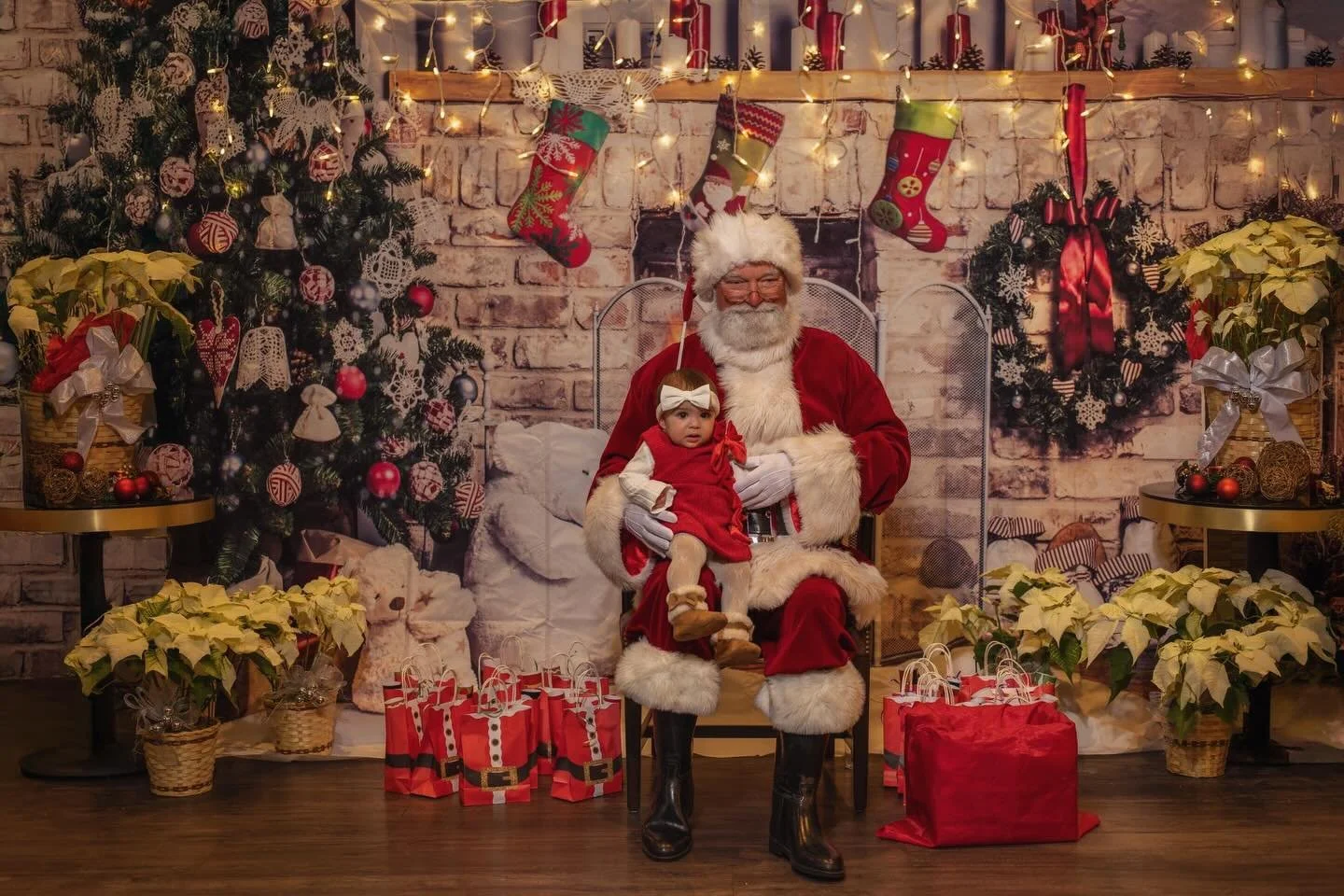 Last call to make your reservation for the Christmas Buffet at Nubar! 🎄✨

Reserve now and celebrate the holidays with us.