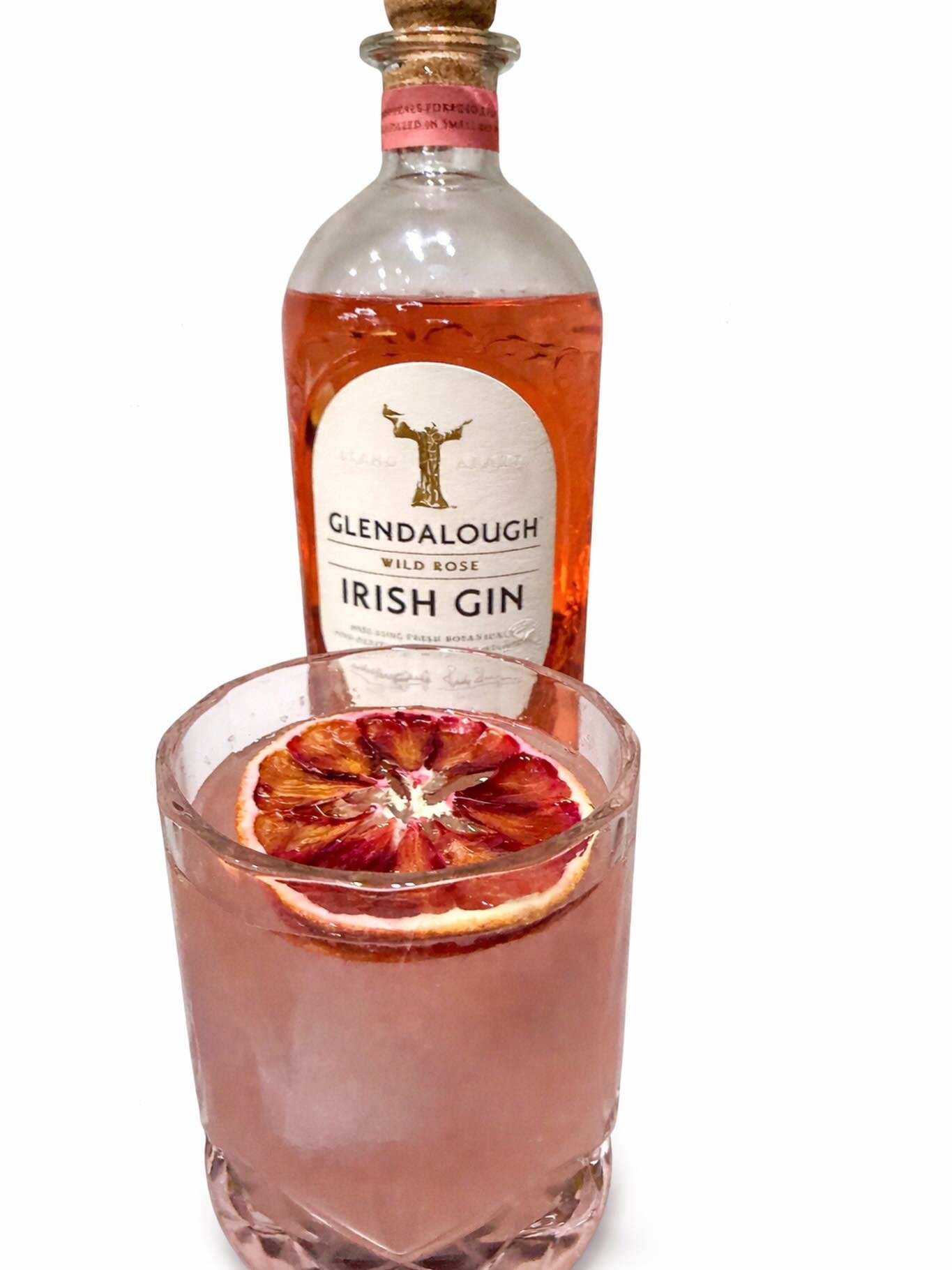 Come and enjoy it at Nubar 🍸#nubar#sheratoncommander #bestdtinksintown #goodweather☀️😎 #eastertime