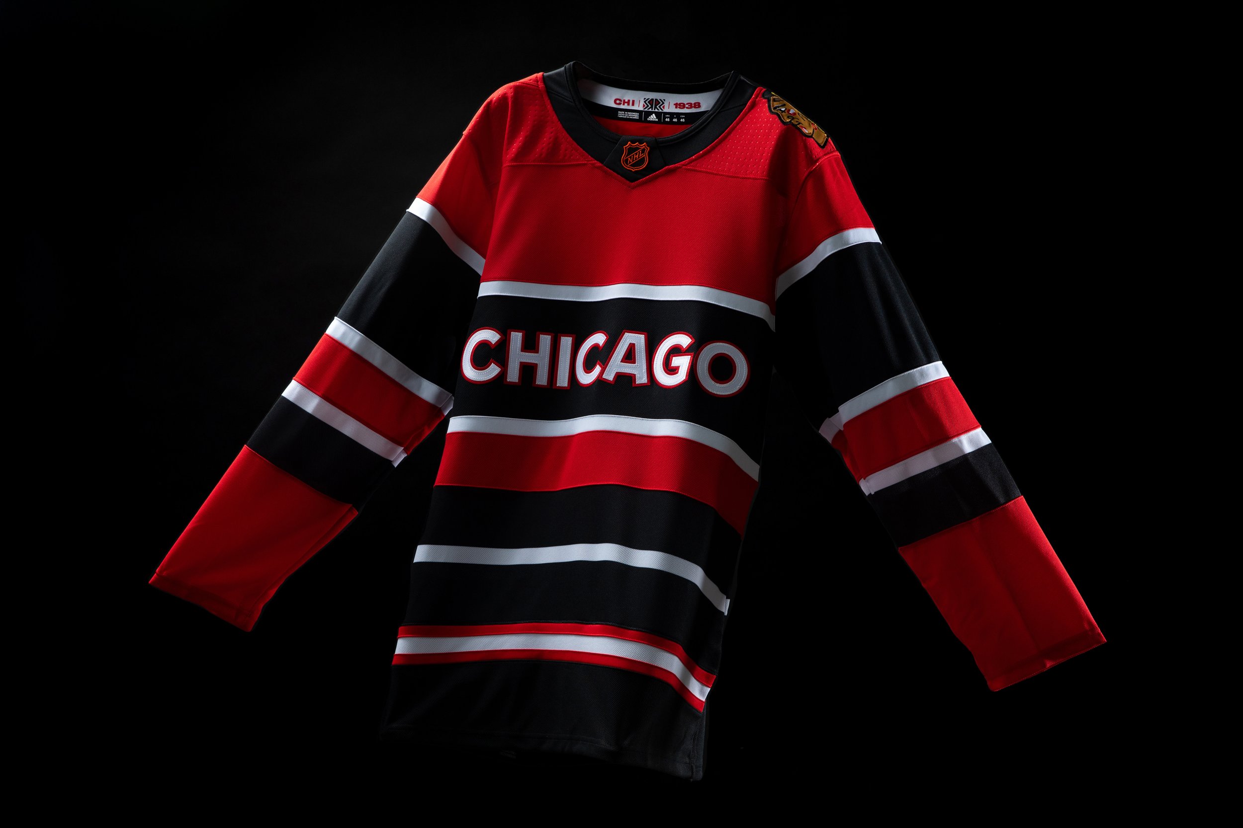 ReverseRetroJersey-20221119-001.jpg