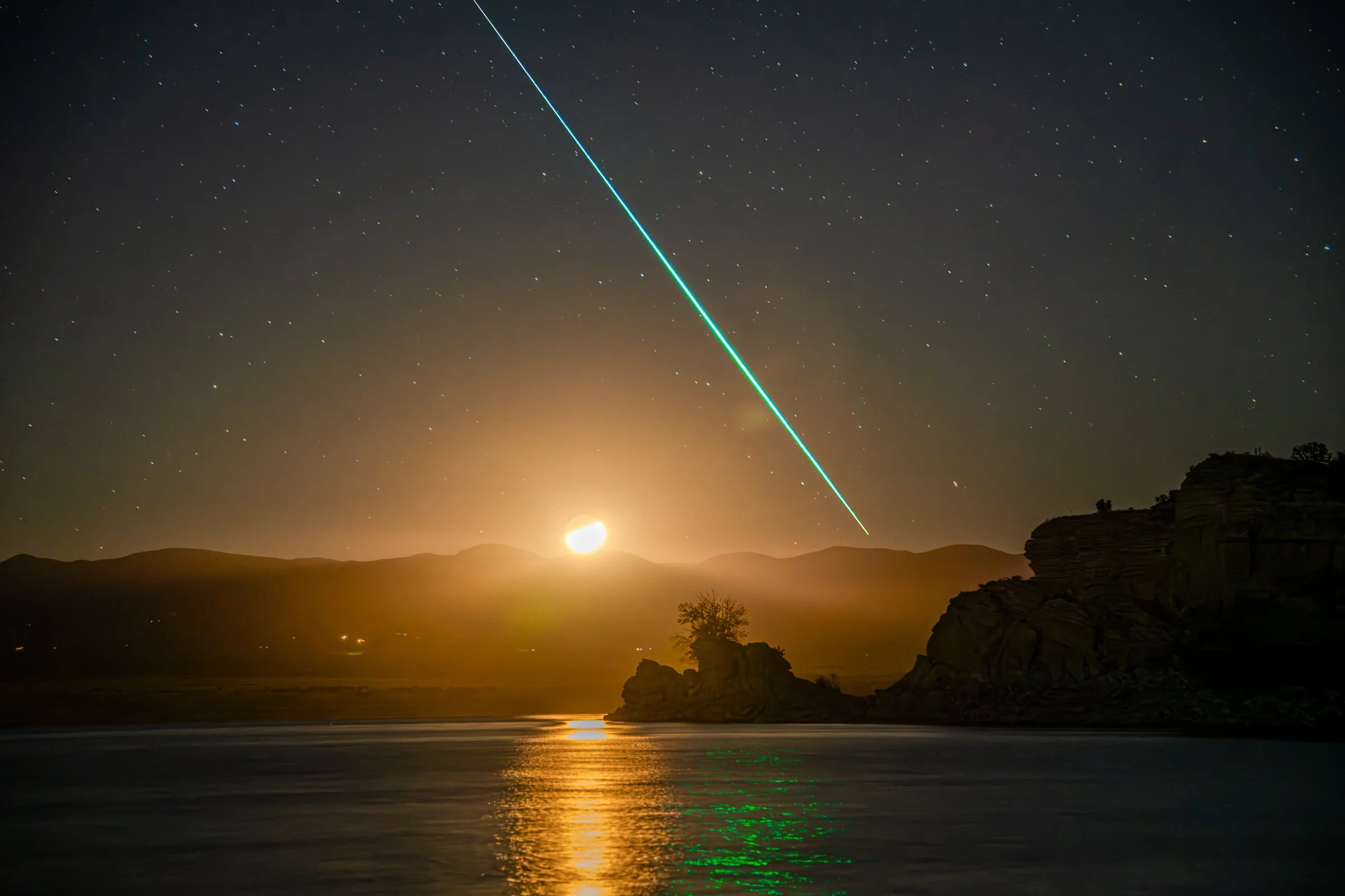 Big Meteor at Moonset