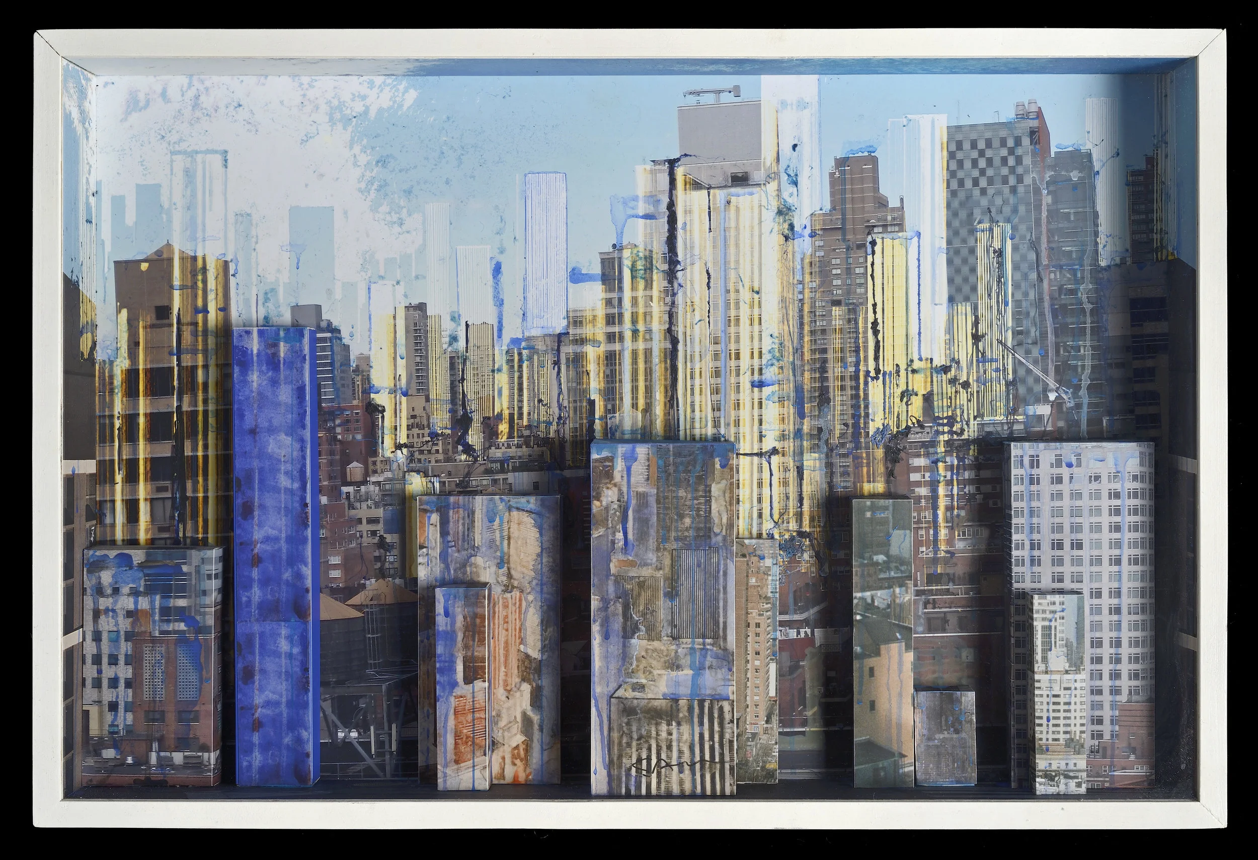 NY en Boîte II, photograph and mixed media, 51 x 72 cm, 20 x 29.5 in, 2015