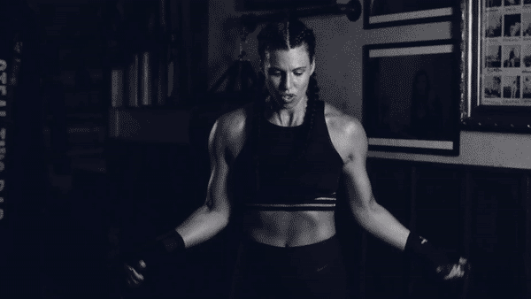 Alicia_Napoleon_gif_2.gif