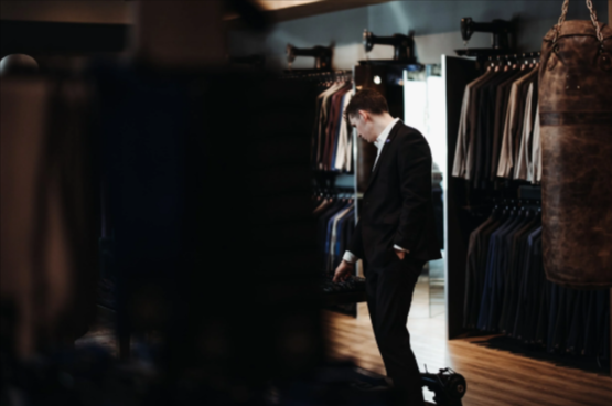 Luxury Men's Suits Alpine, Utah: How to Choose One That Actually Fits