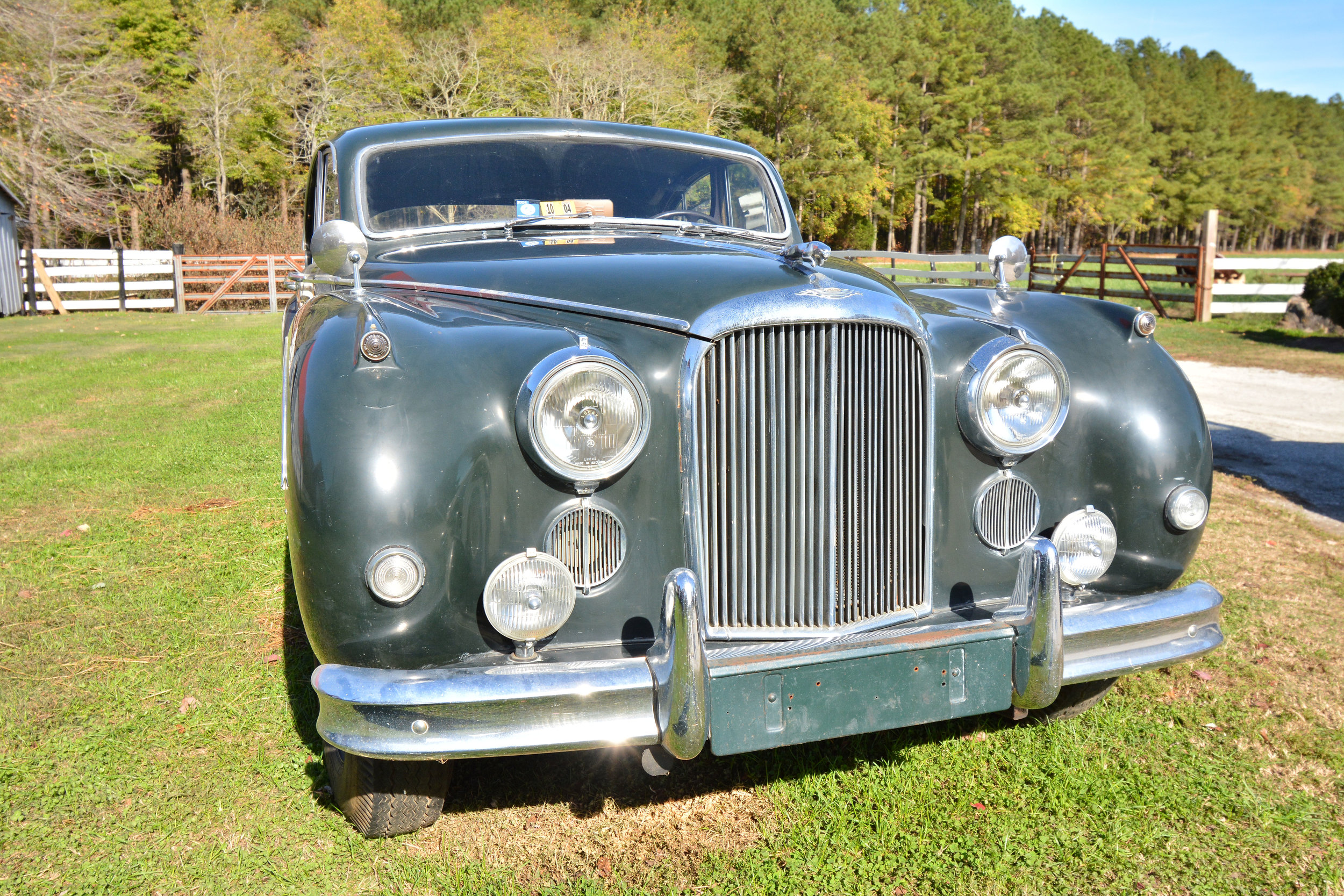 Jaguar-Mark9-04.jpg