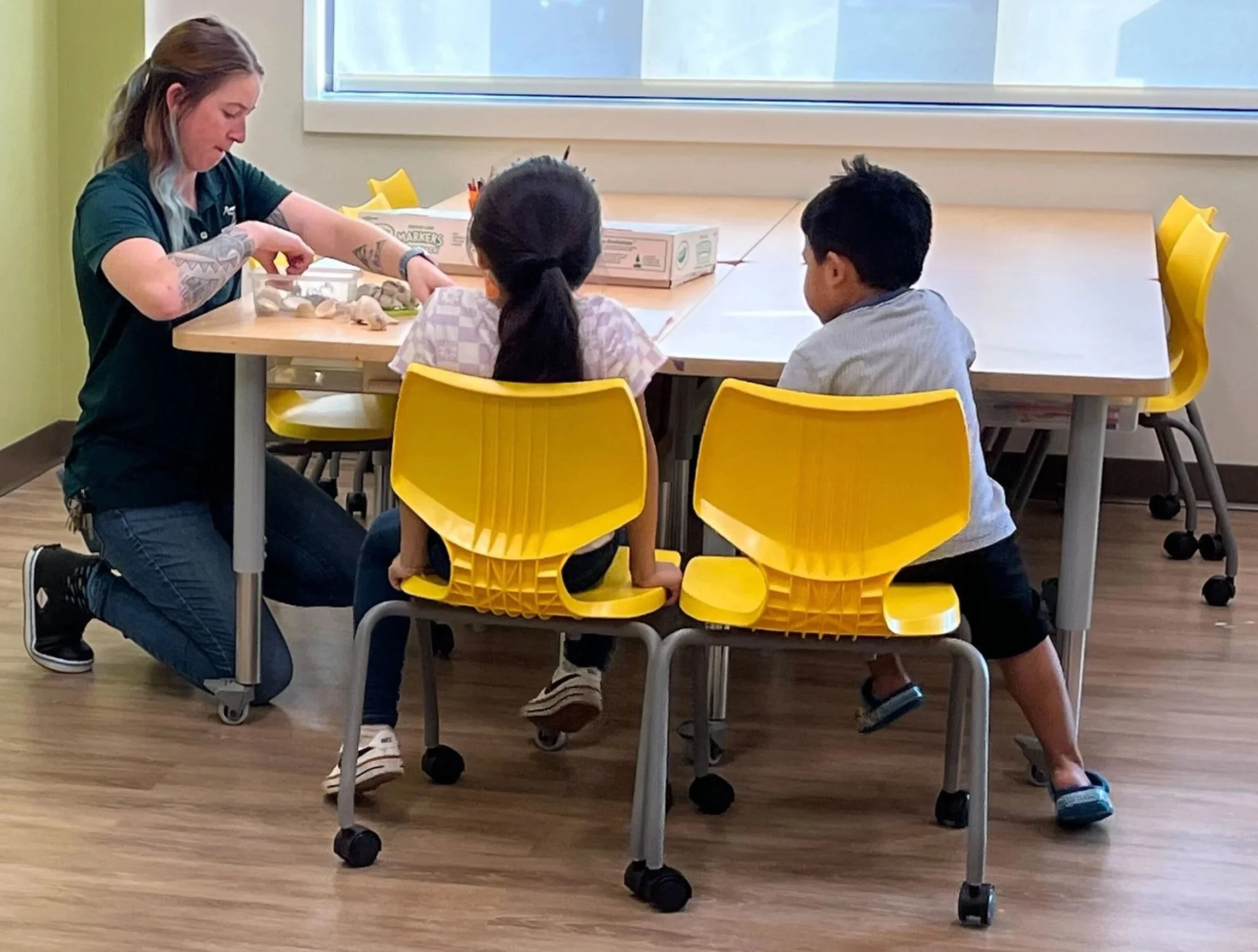 kids+in+library3.jpg