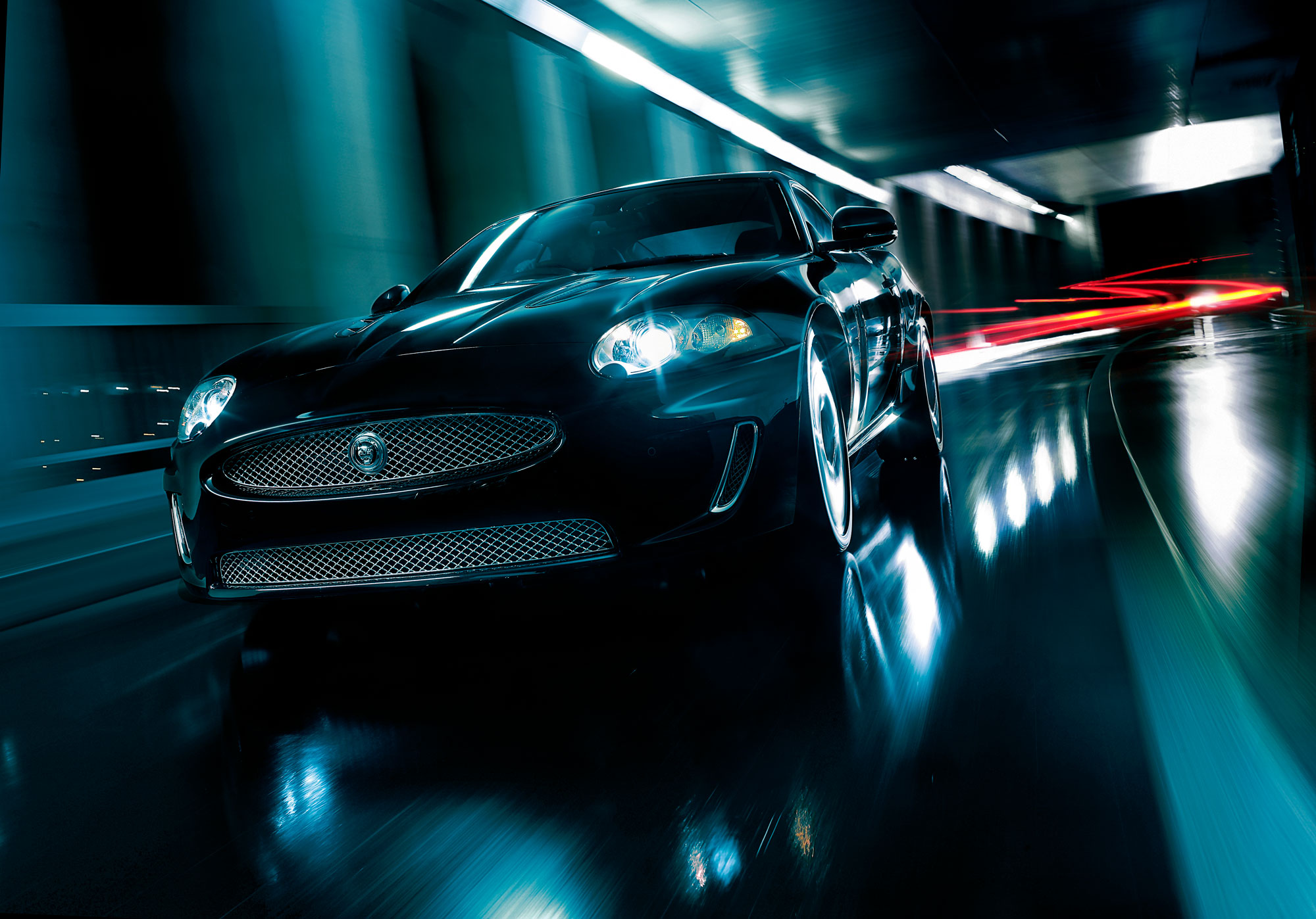 Jaguar_XK_01-1.jpg