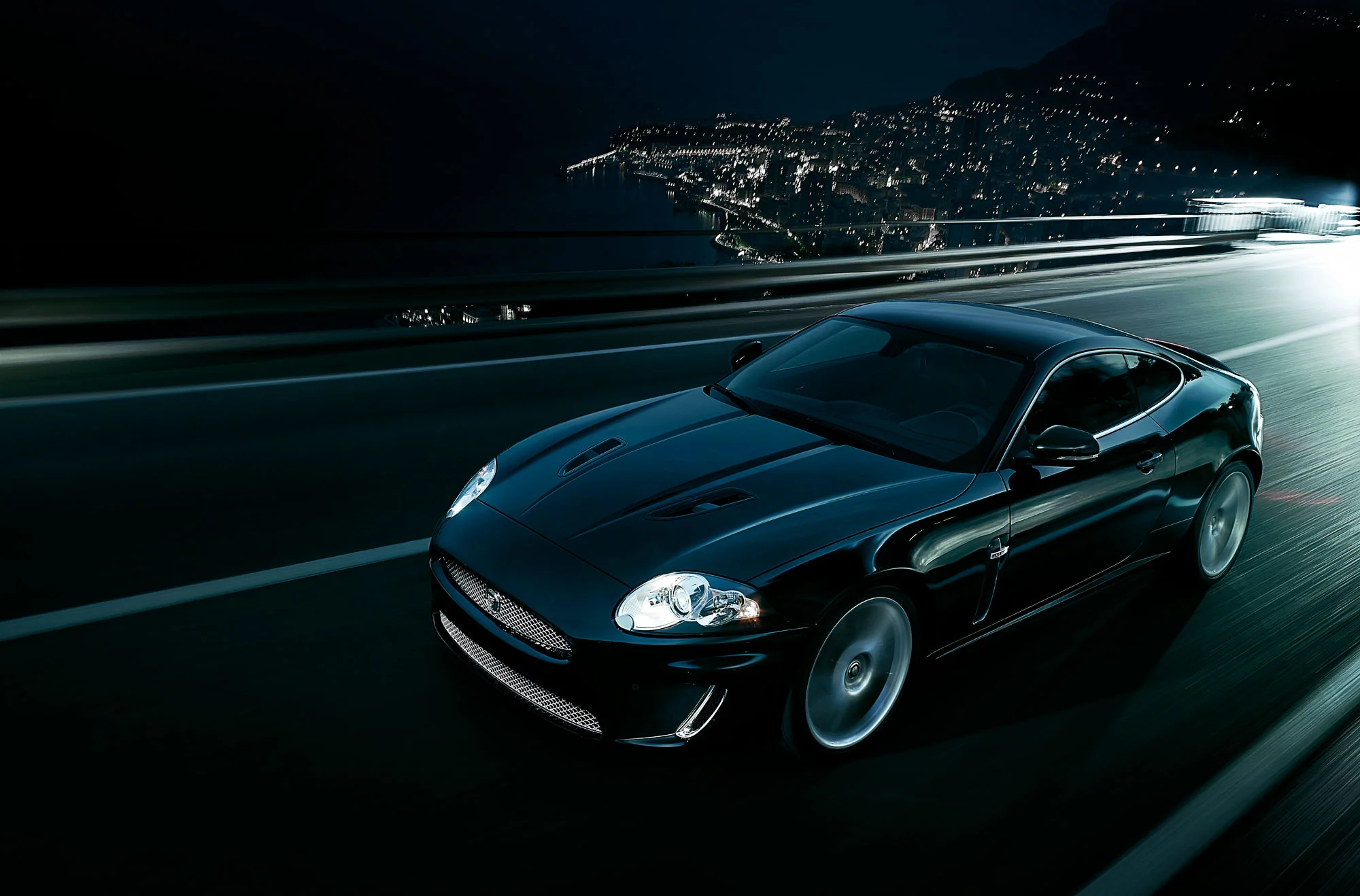 Jaguar_XK_03.jpg