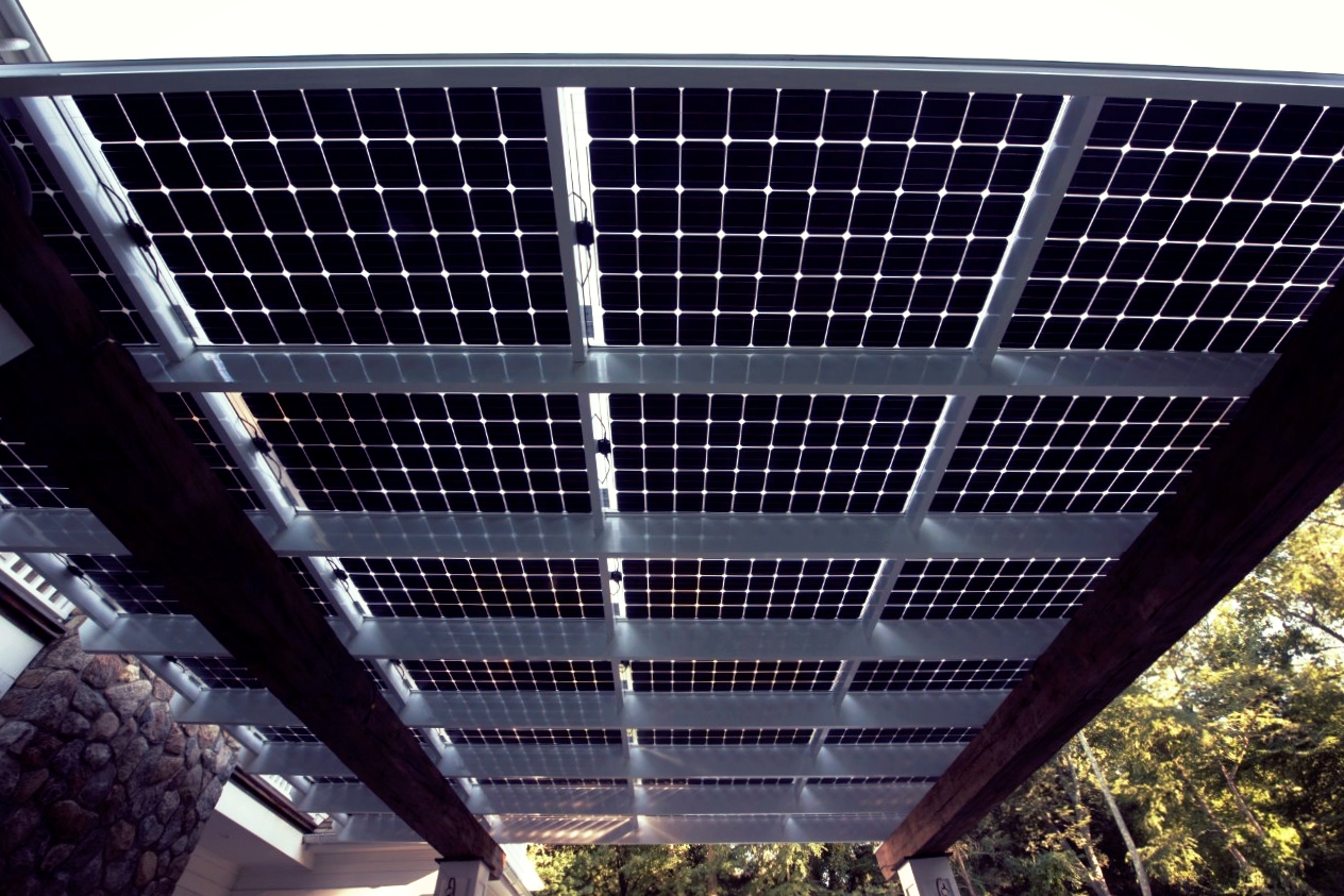 Solar Patio Close-up