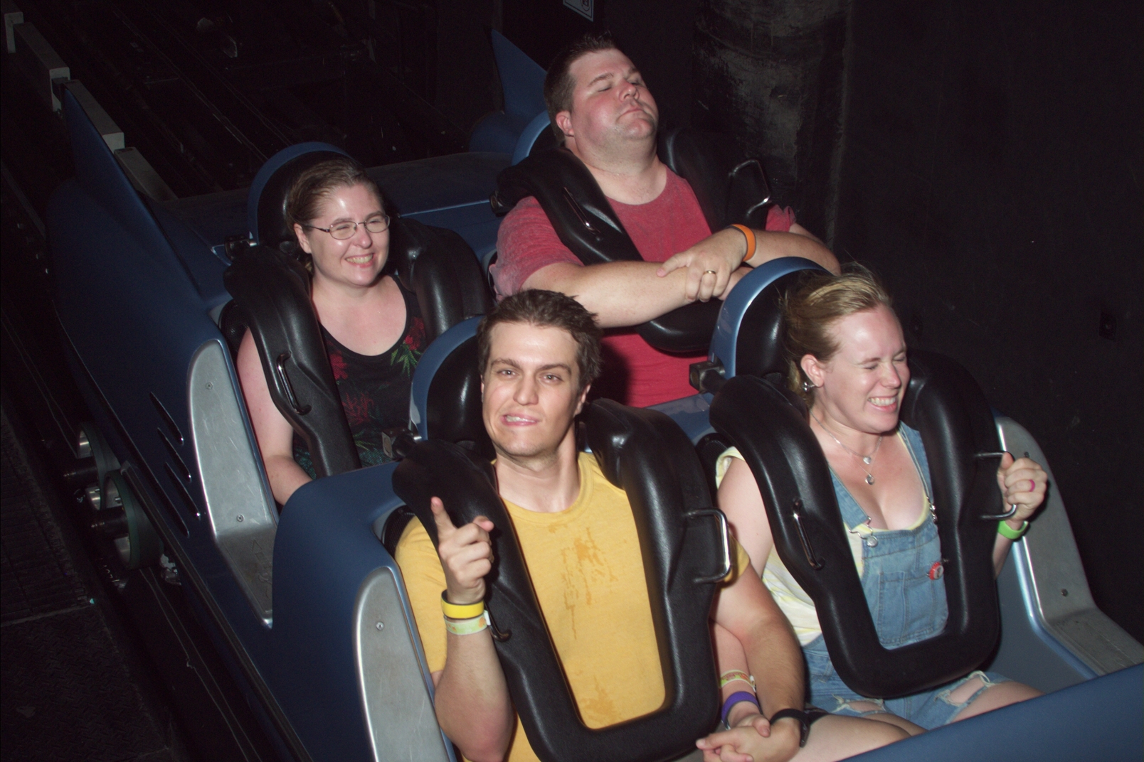 STUDIO_ROCKNRCOASTERRIDE_20161005_7822698978.jpeg