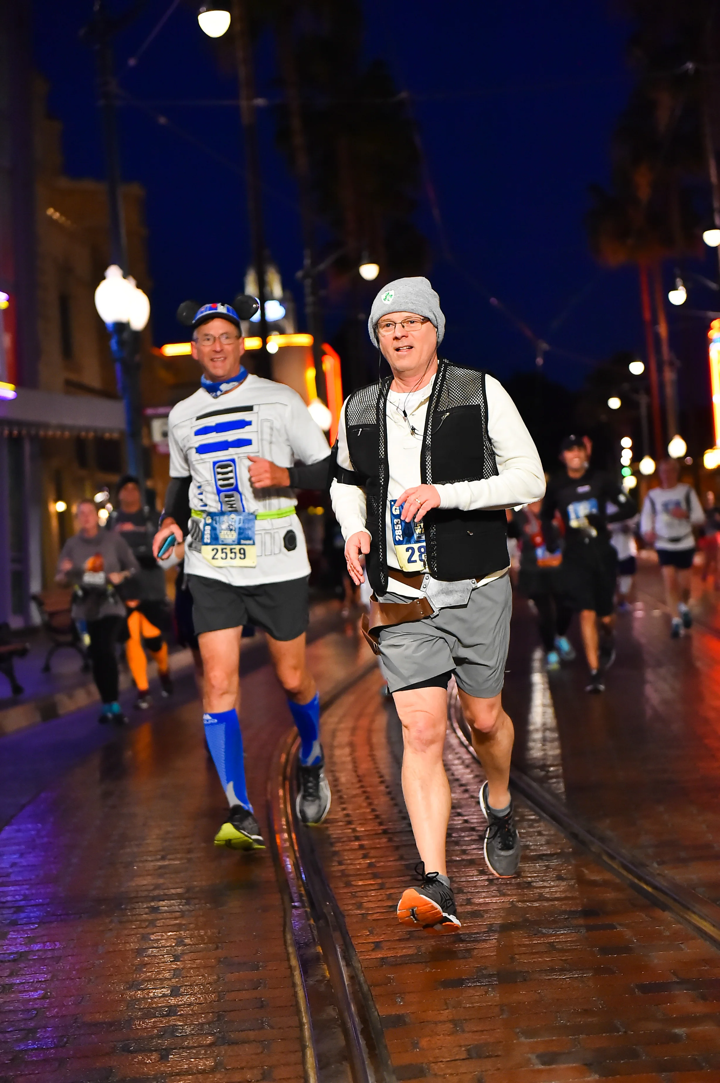 RUNDISNEY_DLRMARAACTION8_20170115_396266502610.jpg
