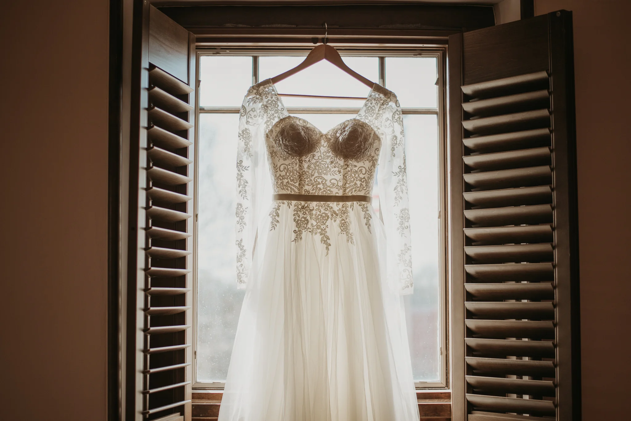 Bekah & Ryan Historic Gwinnett Courthouse Wedding-3.jpg