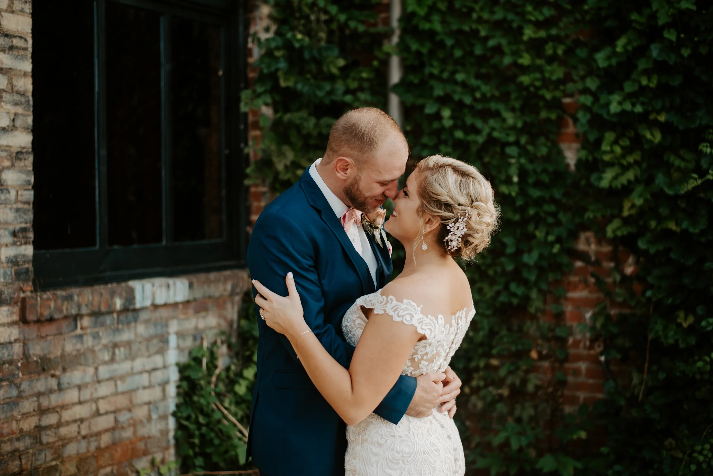 Alyson and John-6.jpg
