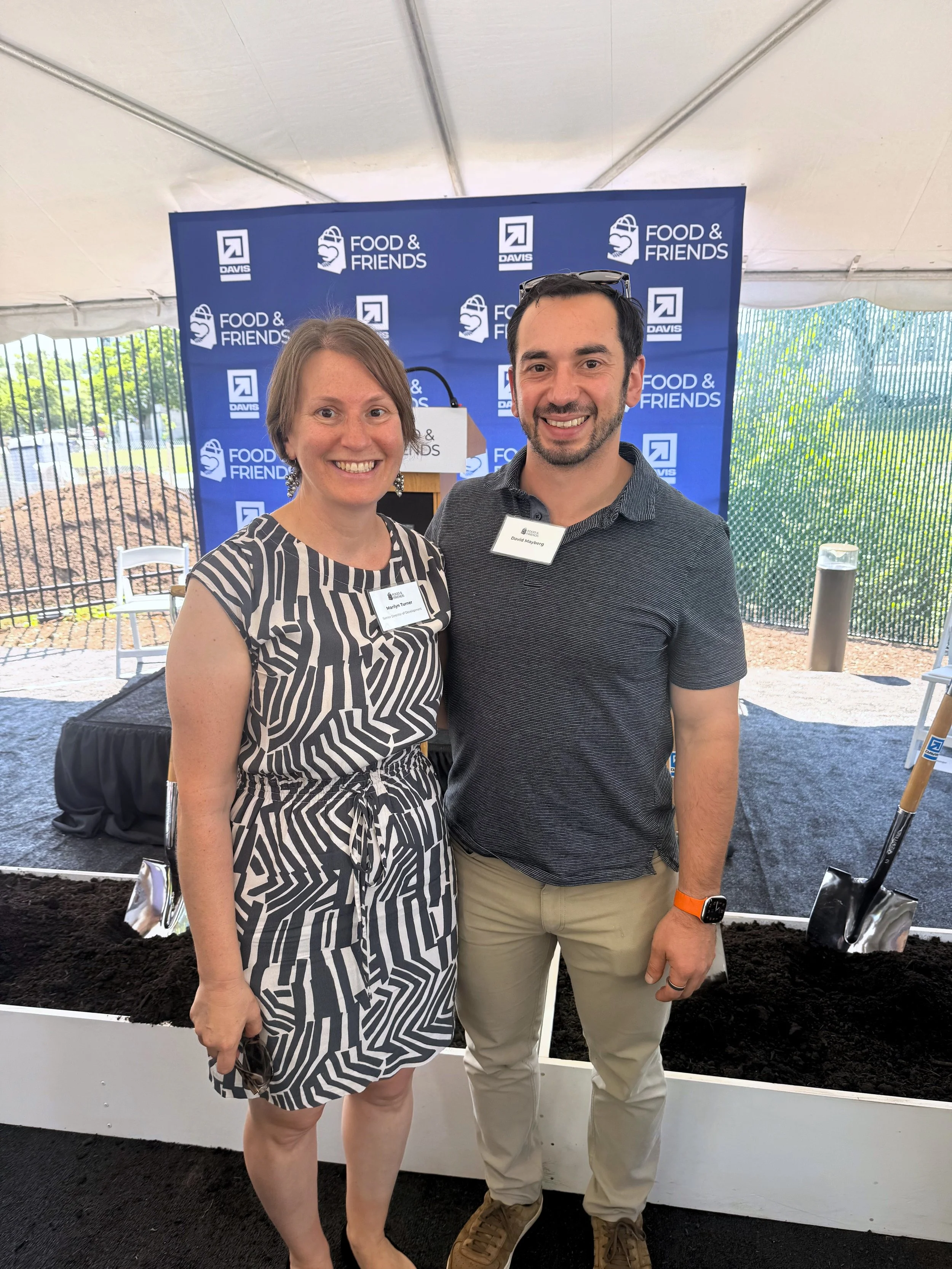 Food &amp; Friends Senior Director of Development Marilyn Turner with Mayberg Foundation Rising Trustee David Mayberg