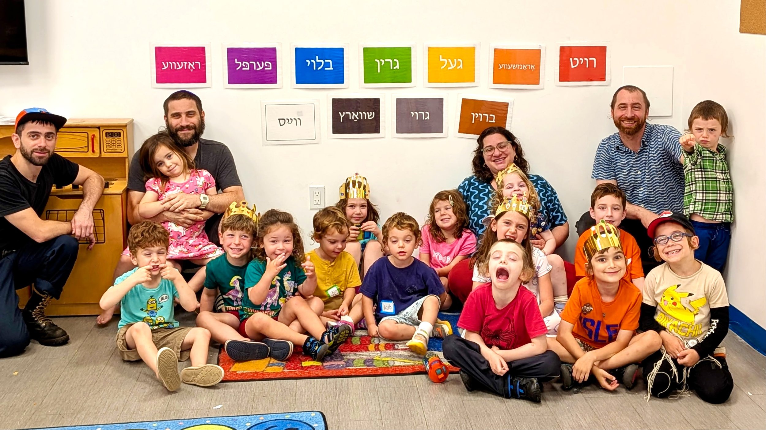 Four Generations of Yiddish, and a Day Camp to Keep It Going