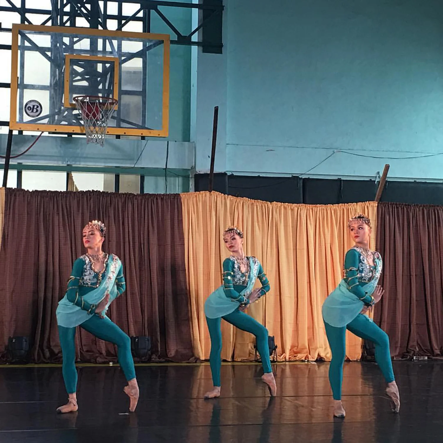 Ballet fare such as Sayaw sa Pamlang , a suite of dances inspired by the singkil and the pang-alay , becomes accessible through Ballet & Ballads