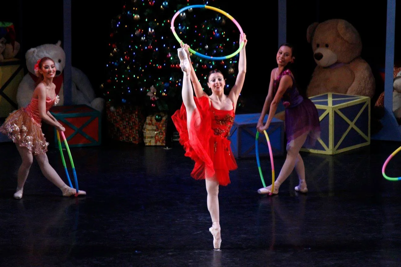 A scene from Joy , Ballet Manila’s Christmas presentation in 2015. Photo by Jimmy Villanueva