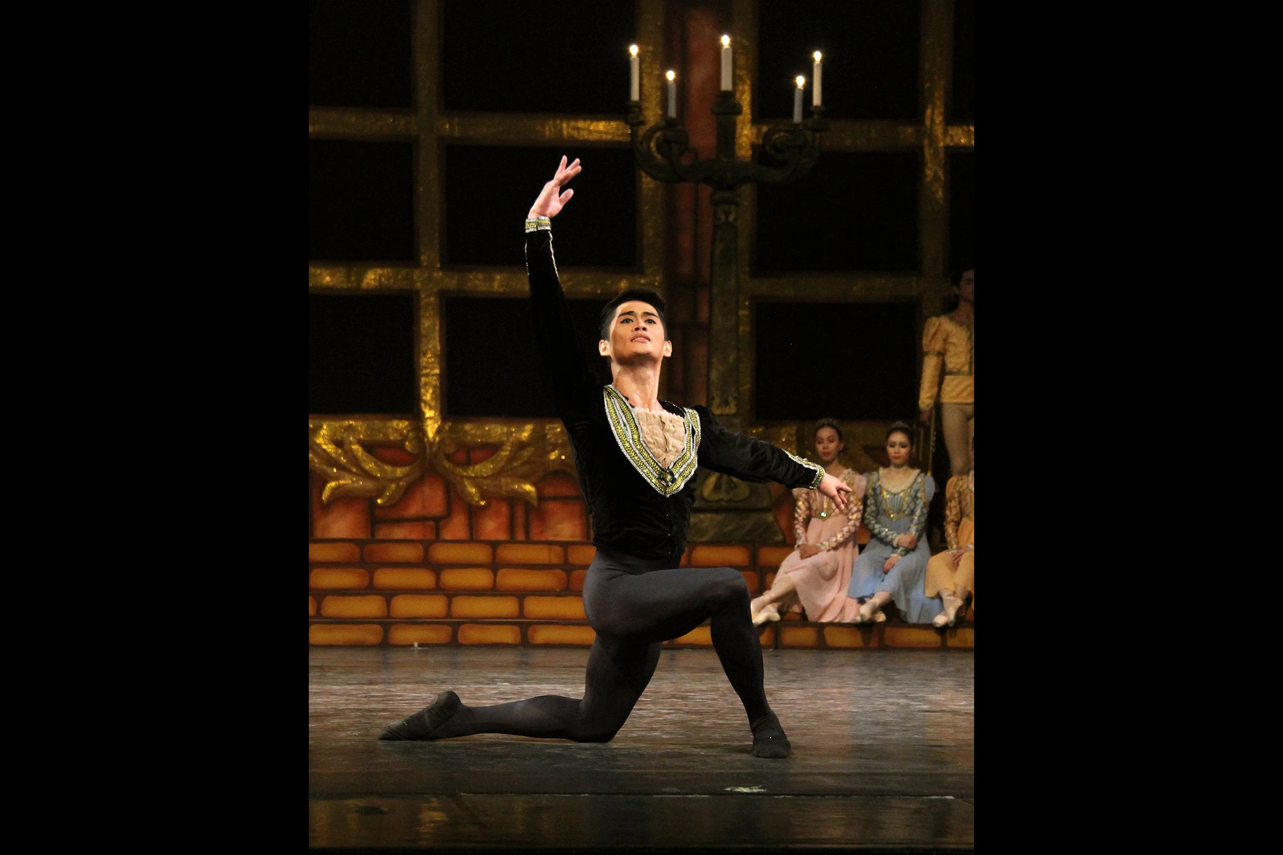 Dancing the full-length Swan Lake in 2014 made it relatively easy for Alfren to do its Act 2 recently, even with just a day's notice. Photo by D. Trinidad
