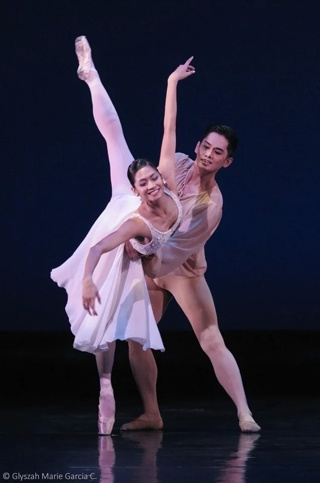 Partnering Joffrey Ballet's Christine Rocas in Romeo and Juliet at Dance.MNL . Photo by Glyszah Marie Garcia Ching