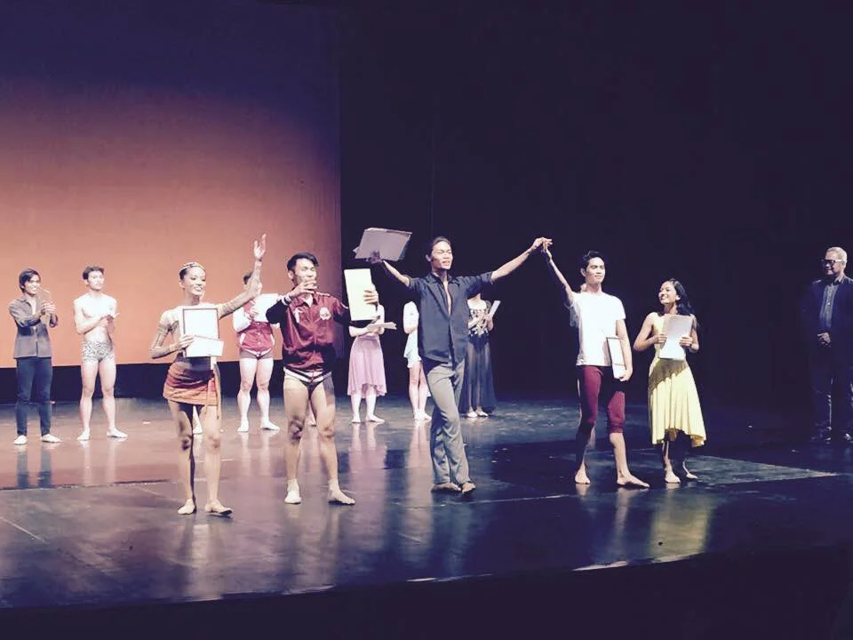 Godwin stands tall among fellow winners at the CCP Ballet Competition where he won first prize in the Senior Category. Photo from Godwin Merano’s Facebook page