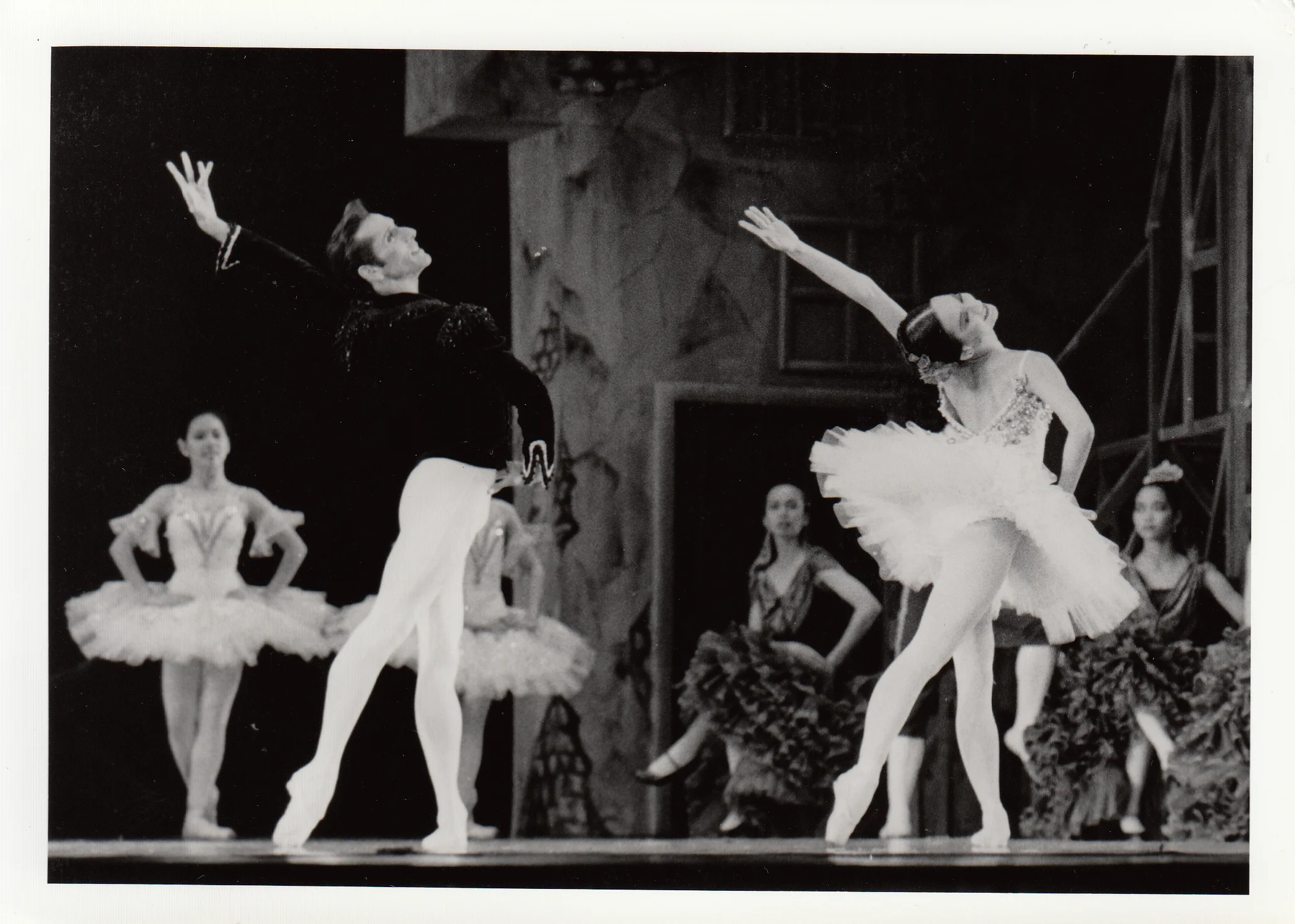 Parrish Maynard of the American Ballet Theater was one of the Basilios in a 1993 performance of Don Quixote . Photo courtesy of the Ballet Manila Archives