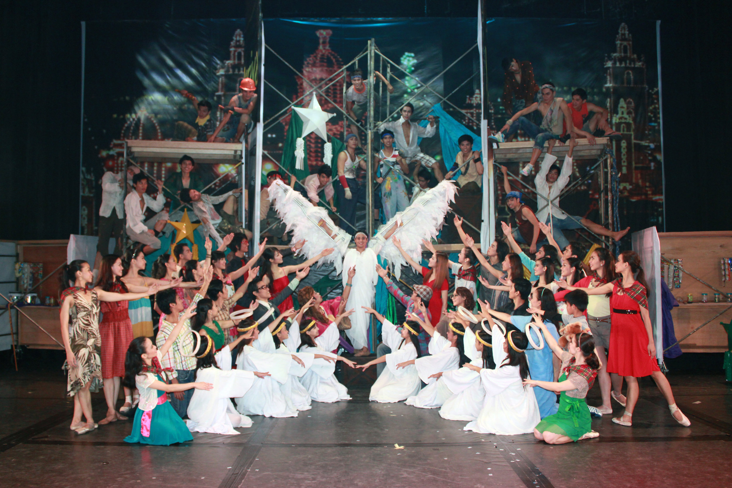   Kutitap , about an angel who falls to earth and befriends different people, was Ballet Manila’s Christmas production at Star City in 2016. 