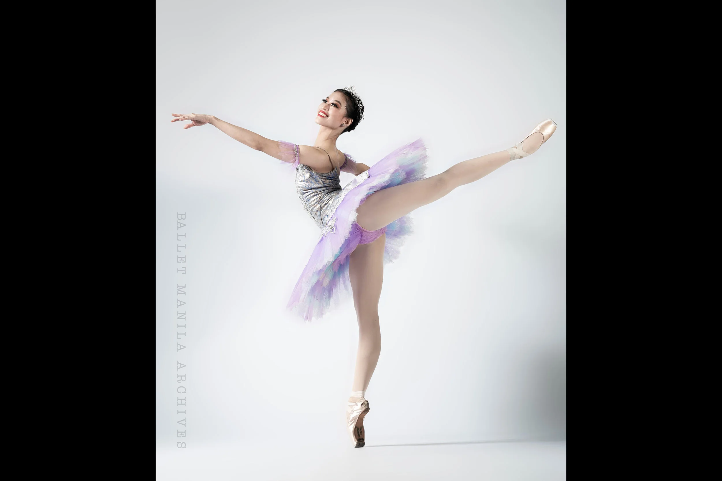 Ballet Dictionary: Second Arabesque