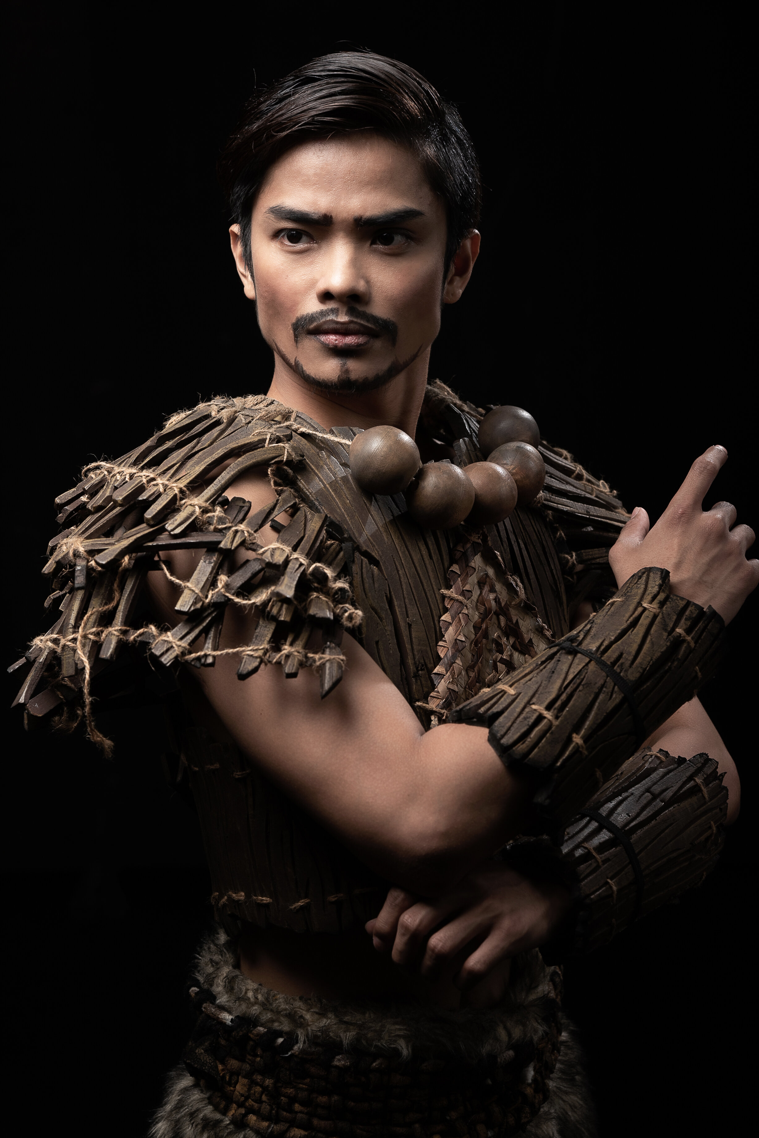  Prinsipe Pedro (Elpidio Magat) is the oldest among the three brothers and the first to go on the quest. Photo courtesy of MarBi Photography and Project Art, Inc. 