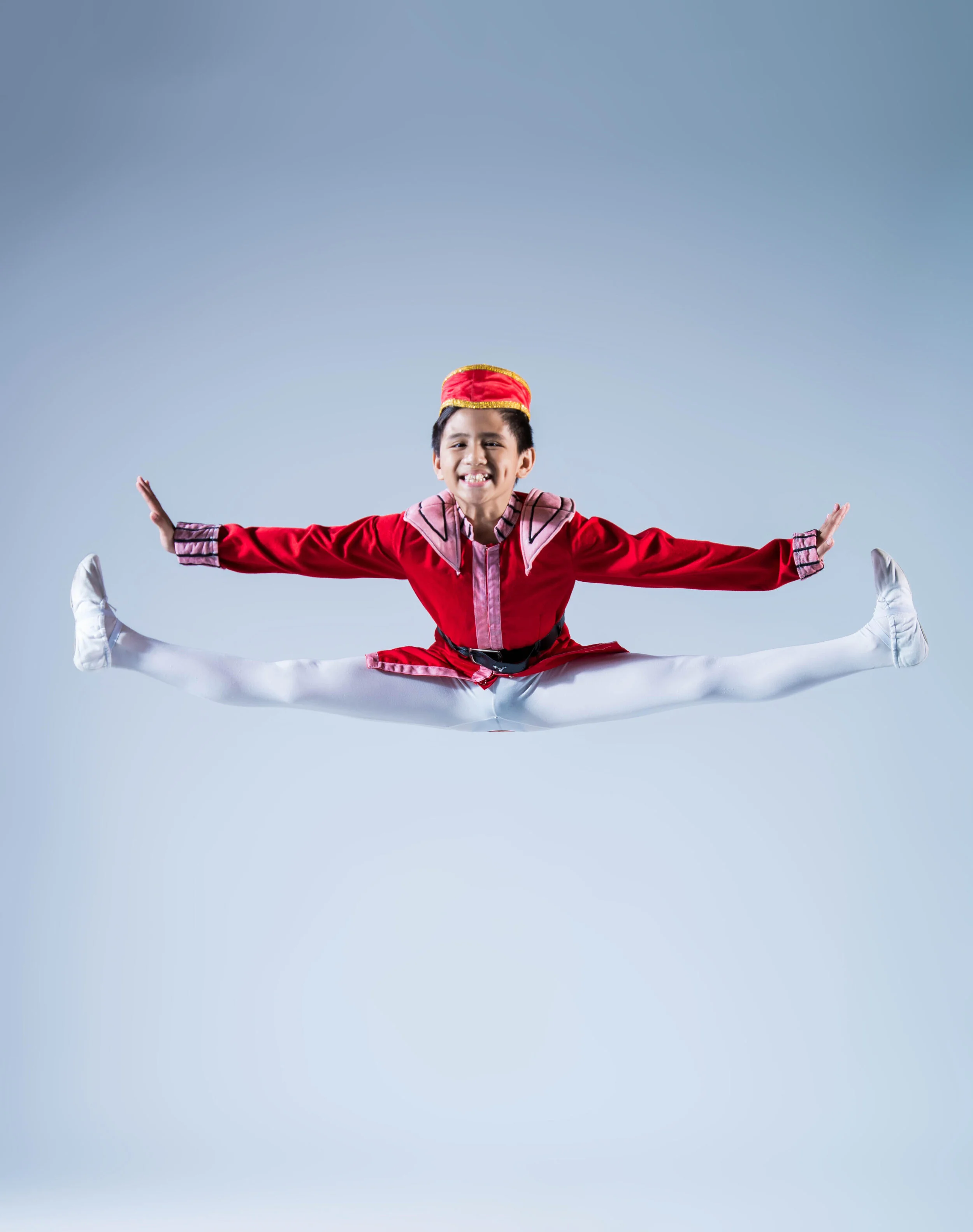 BM’s Juan Angelo De Leon chosen as Royal Ballet School international scholar