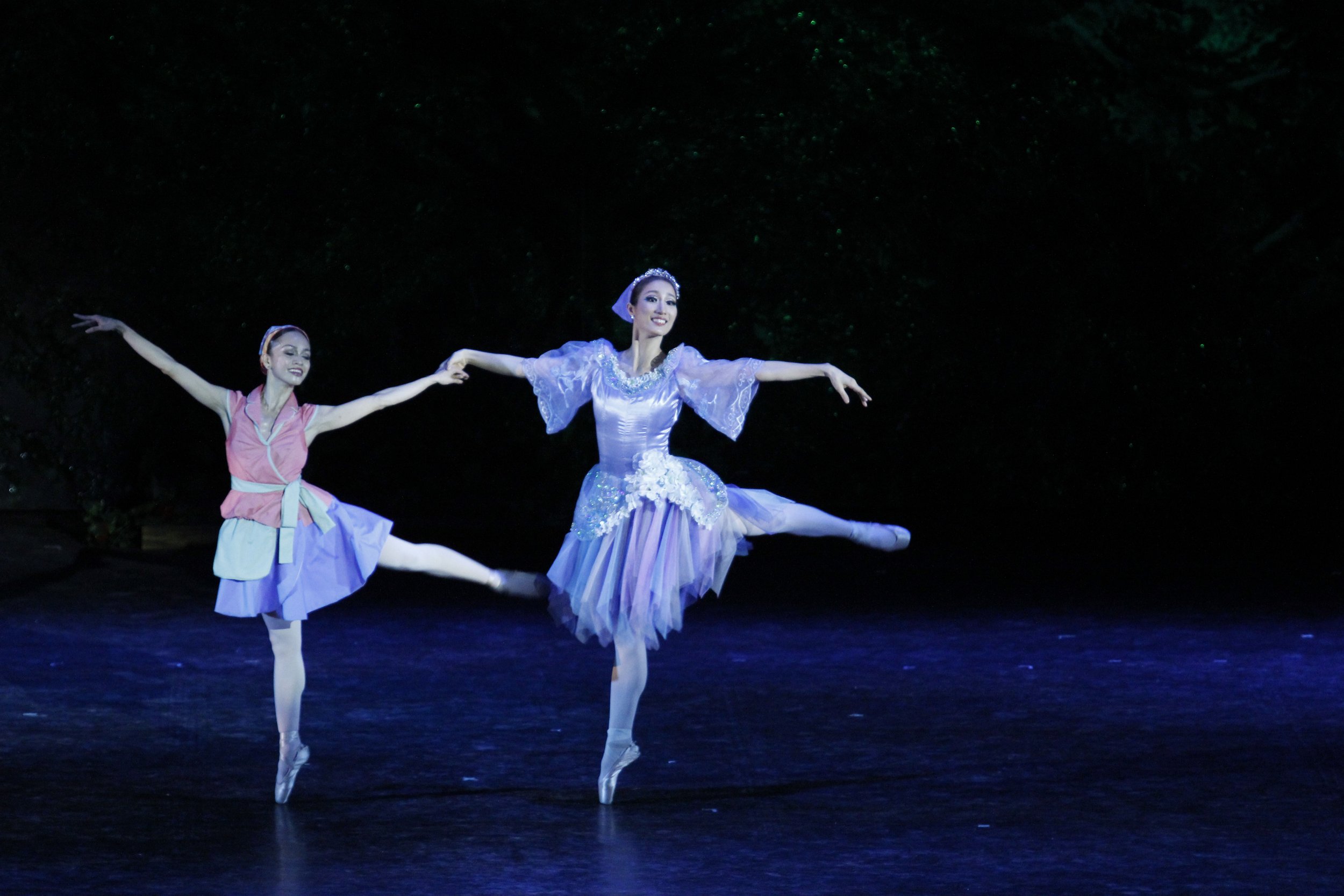    Hana Oh (right) of Korea was the Fairy Godmother to Jennifer Olayvar’s  Sinderela , the heroine in Hazel Sabas-Gower’s Sinderela (2012). In the modern adaptation of the popular fairy tale Cinderella, the benevolent godmother calls on a variety of 