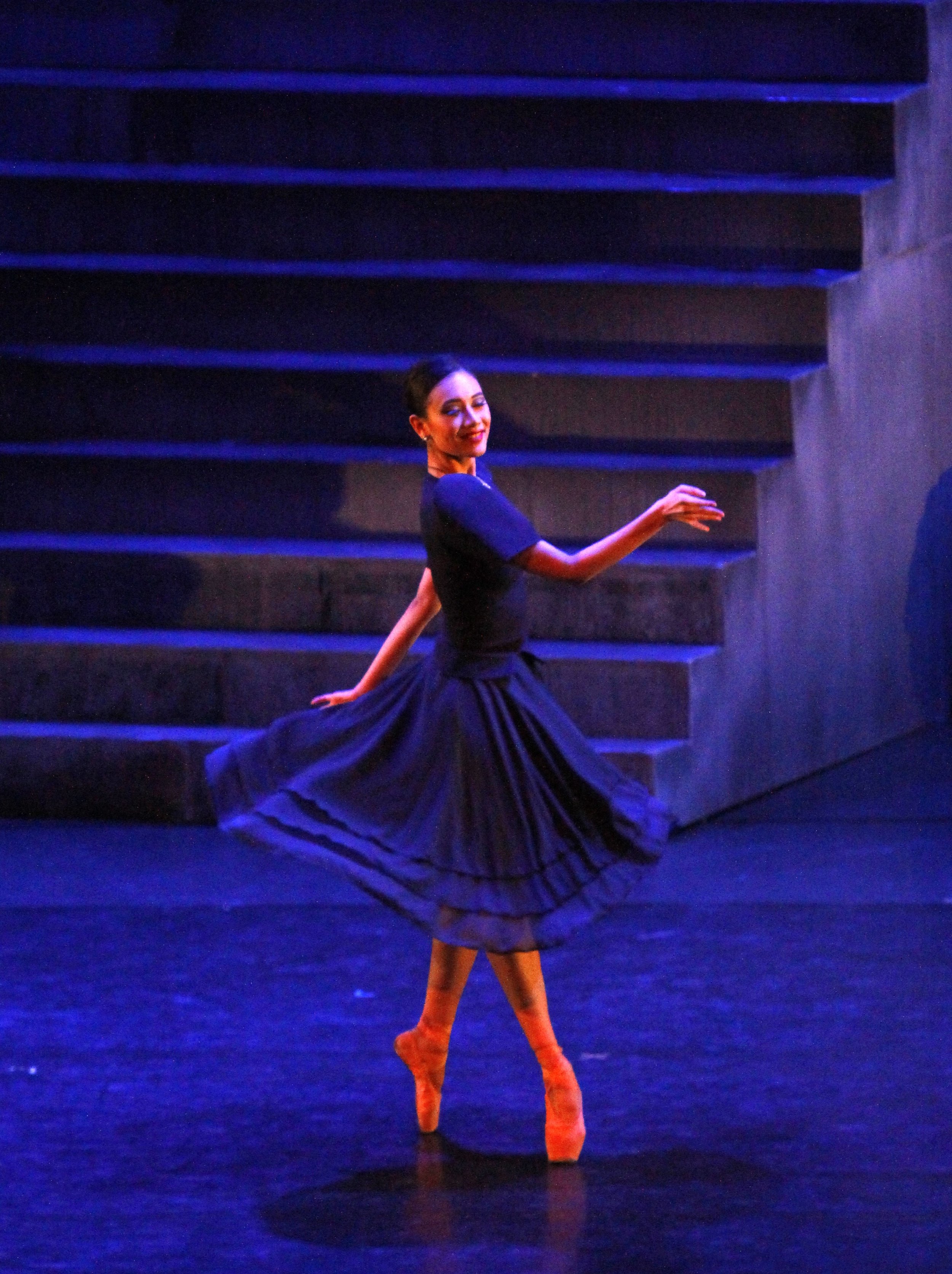    Imelda (Abigail Oliveiro) sashays and shimmies in a navy blue frock even as political turmoil rages around her in Martin Lawrance’s  Rebel  (2016). The full-length ballet fuses the epic story of Spartacus and the contemporary Philippine event know