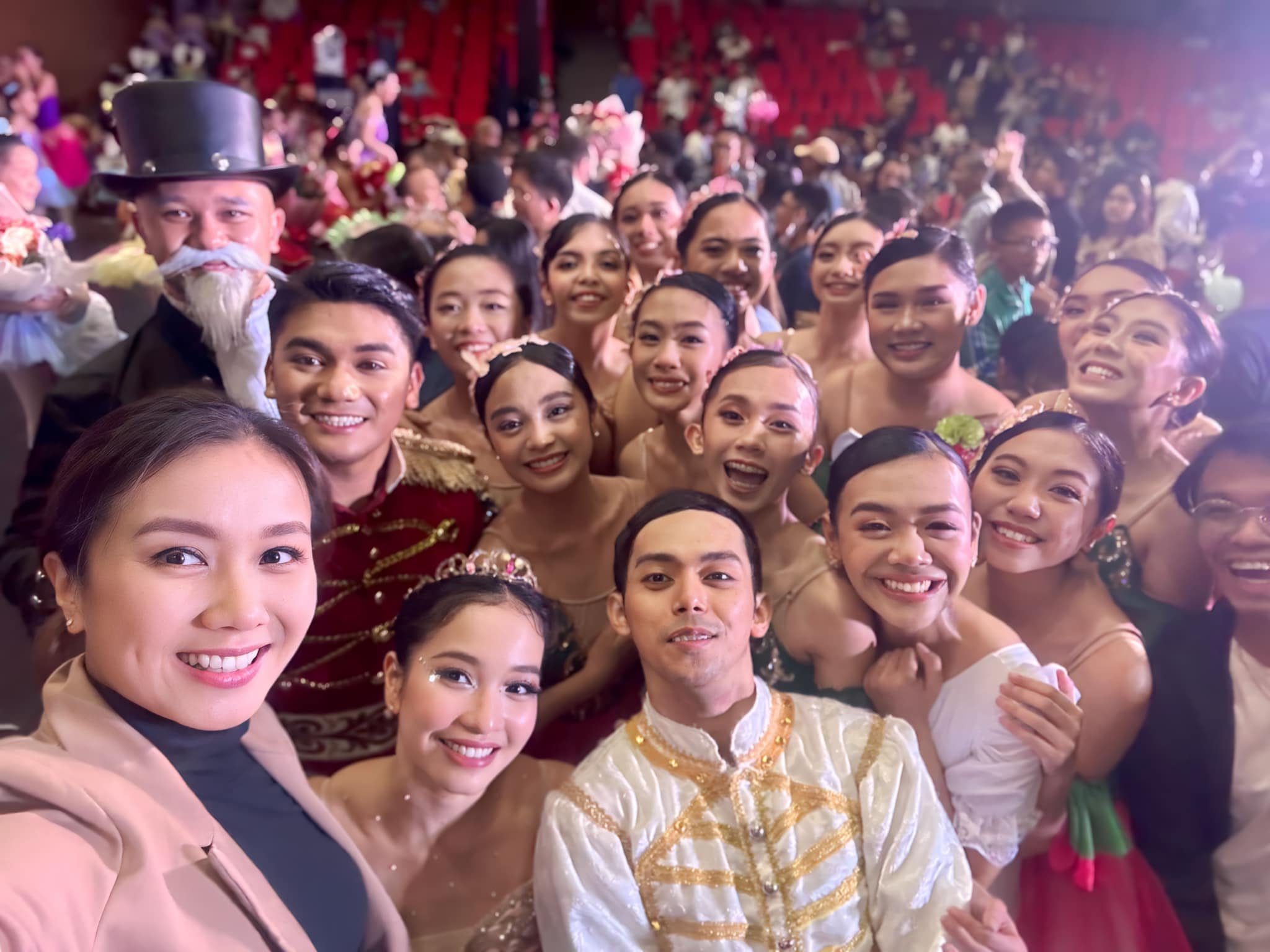   After  The Majestic Nutcracker,  Sean and Pearl joined Ballet Baguio artistic director Jacqueline Go-Ramon (left), faculty members, recitalists and fellow guest artists for this group picture. Photo courtesy of King George Bueno  