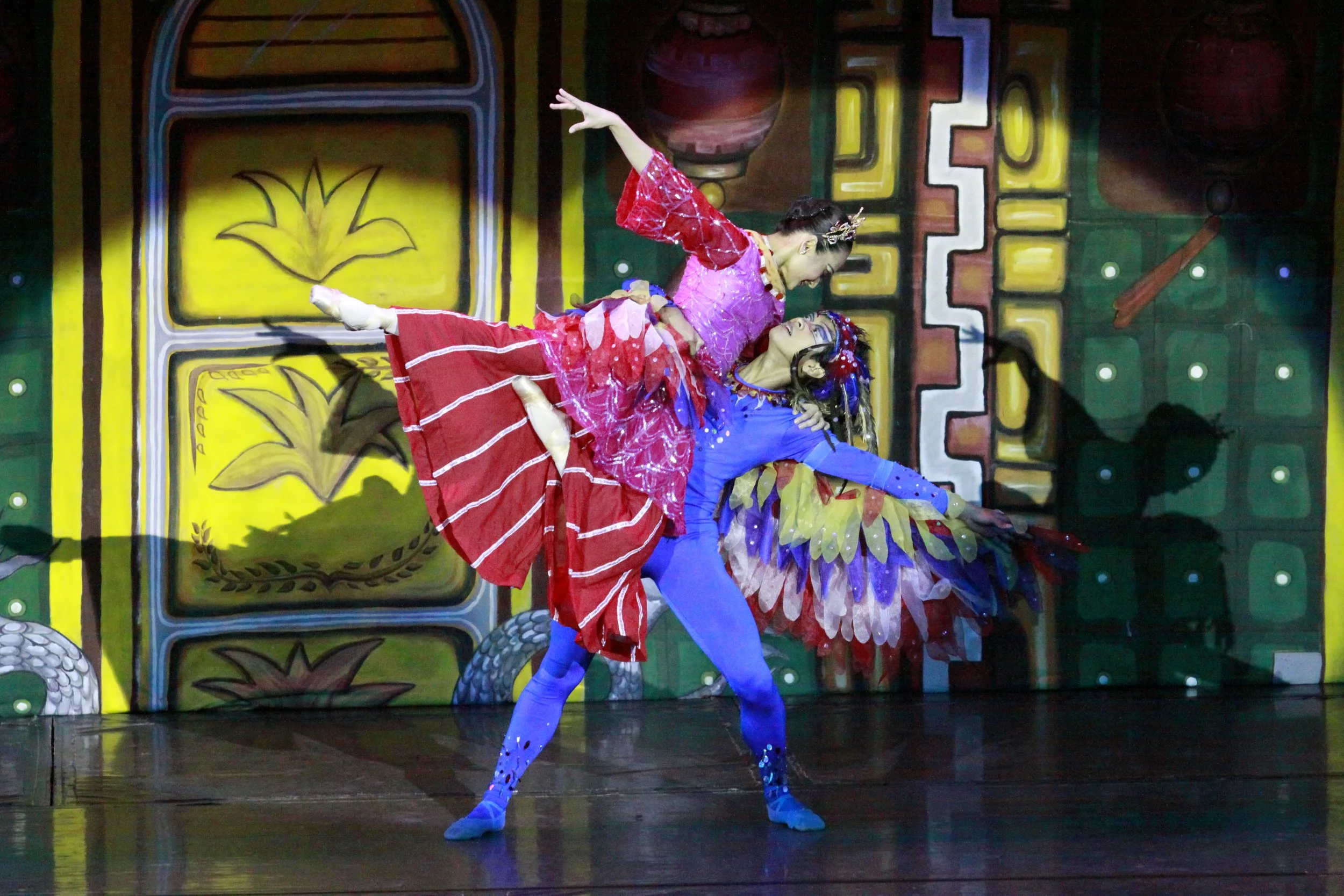 Love conquers all in 'Ang Prinsipe ng mga Ibon'