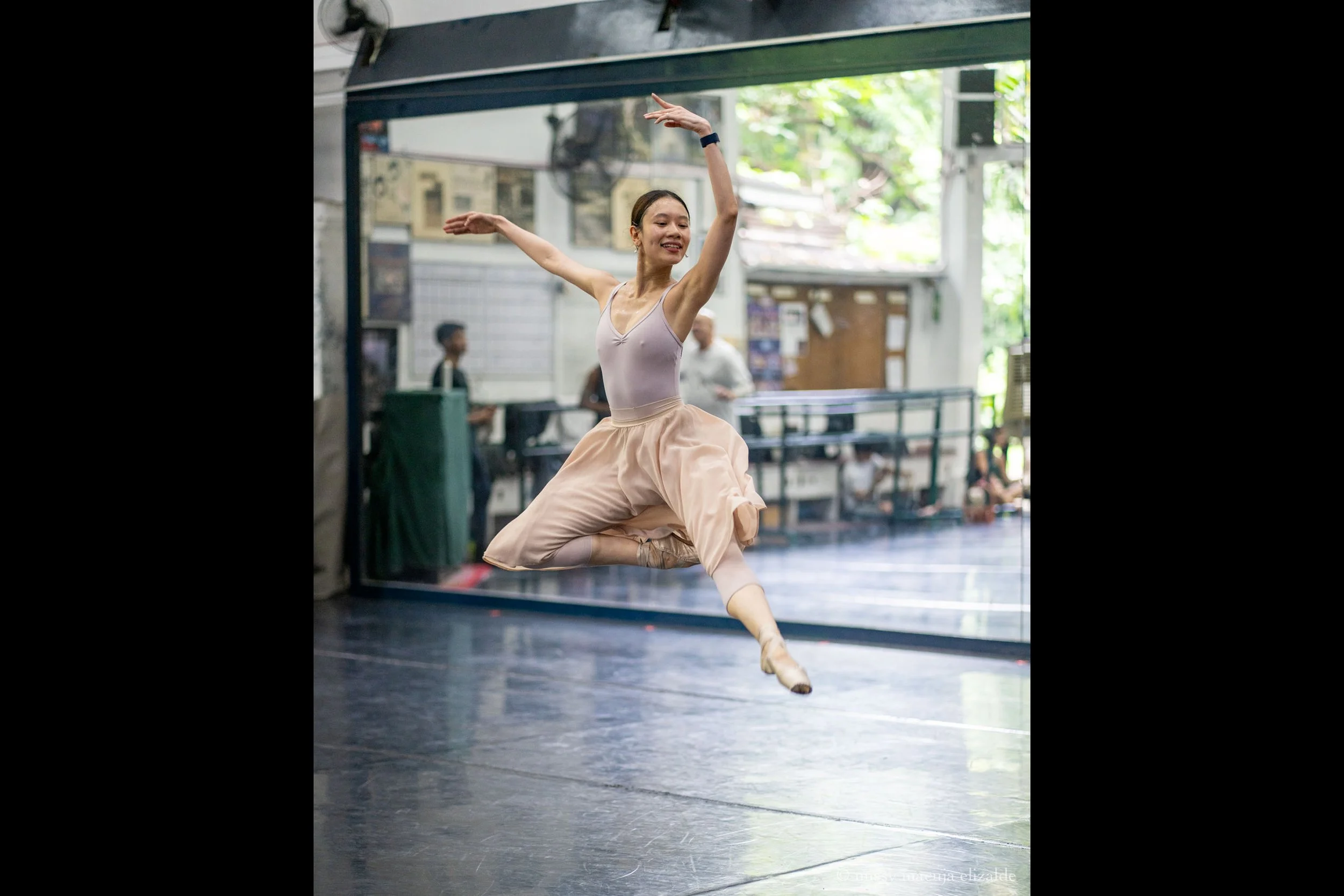 After dancing tragic heroines, Abigail Oliveiro taps her playful side in ‘Paquita’