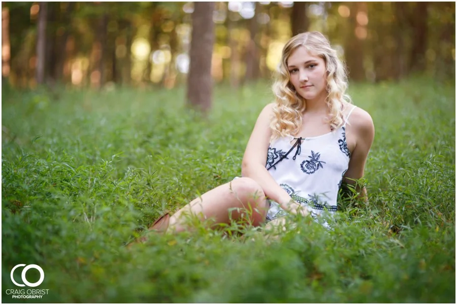 Buckhead Atlanta Senior Portraits Fashion wind_0001.jpg