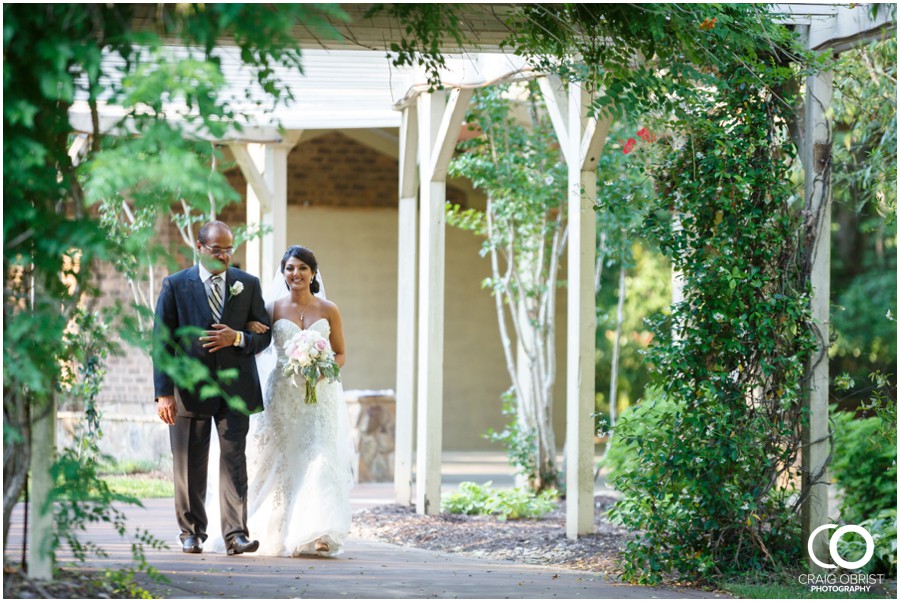 Glendalough-Manor-Wedding-Spring-Atlanta-Portraits_0039.jpg