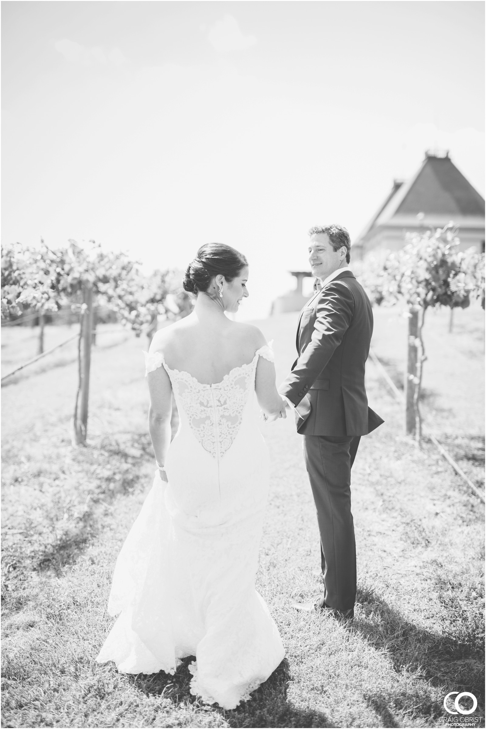 Chateau Elan Winery Wedding Portraits Luxury_0032.jpg