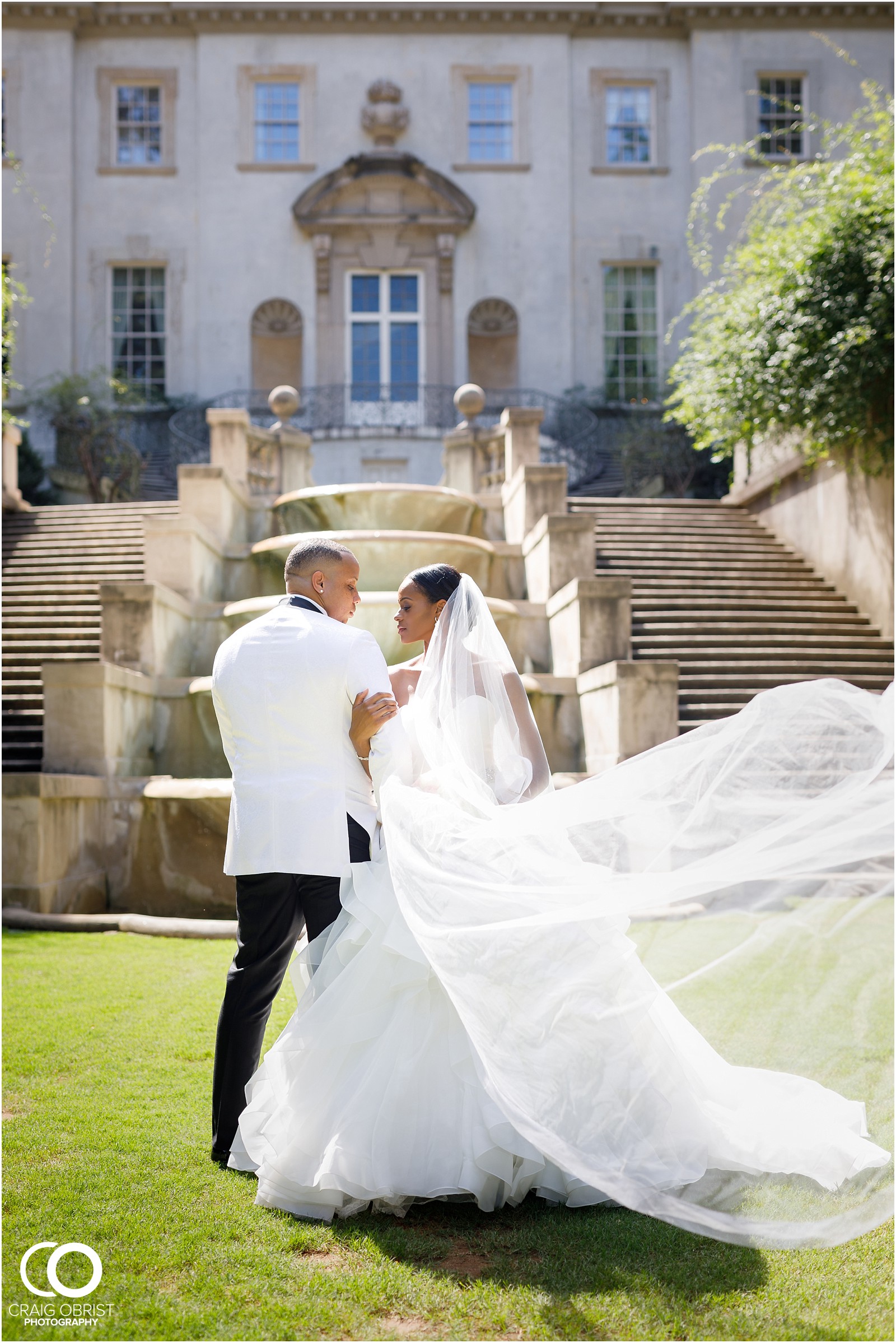 Swan House Atlanta History Center Wedding Portraits Luxury_0003.jpg