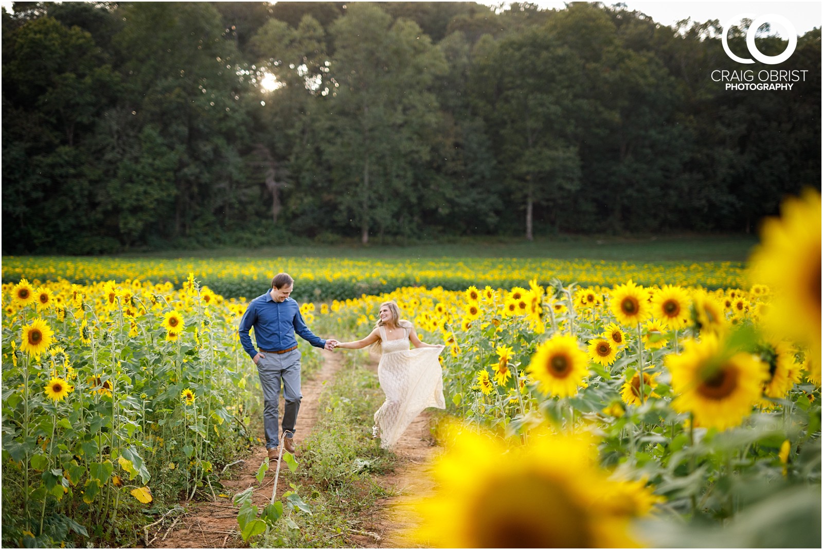 sunflowers fields north georgia engagement portraits wine vineyard_0029.jpg