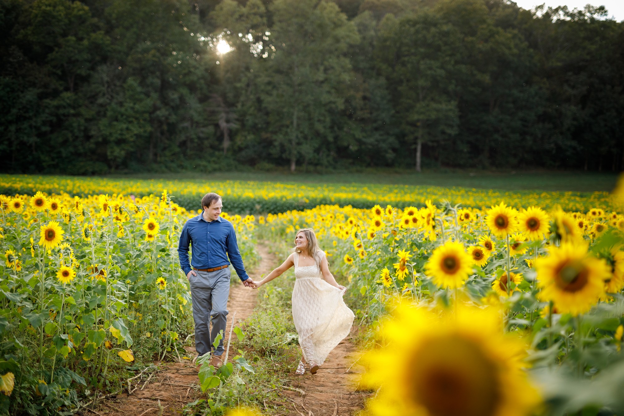 Erica Steve Engagement Sneaks 14.jpg