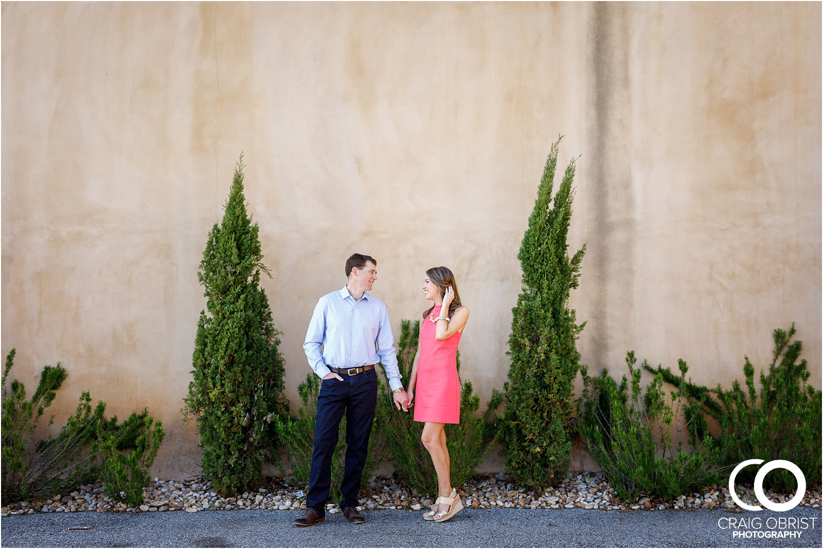 Montaluce Winery Vinyard Engagement Portraits_0010.jpg