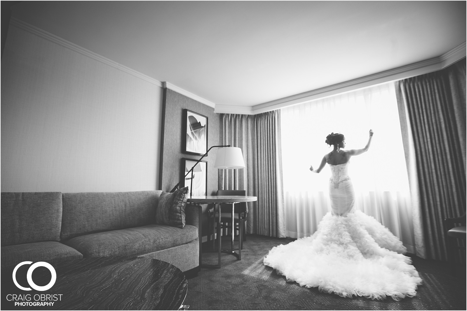 Ritz Carlton 200 Peachtree Southern Exchange Wedding Photography_0015.jpg