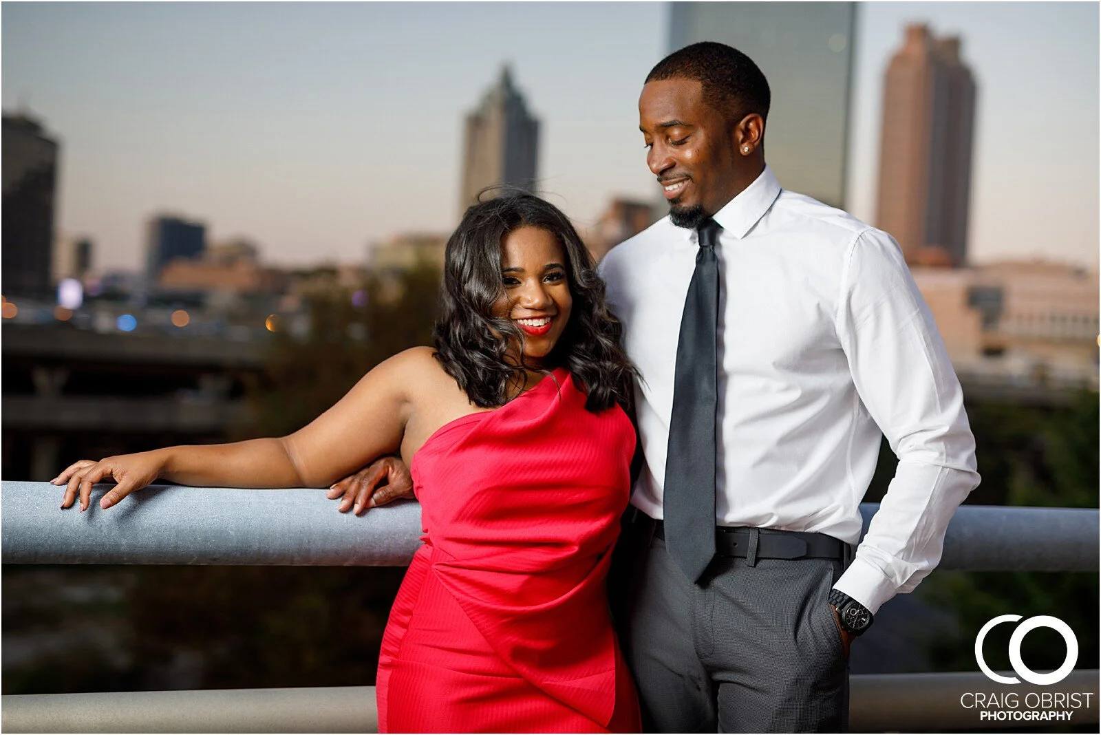 Piedmont Park Merecedes Benz Stadium Atlanta Skyline Enagagement Portraits_0021.jpg