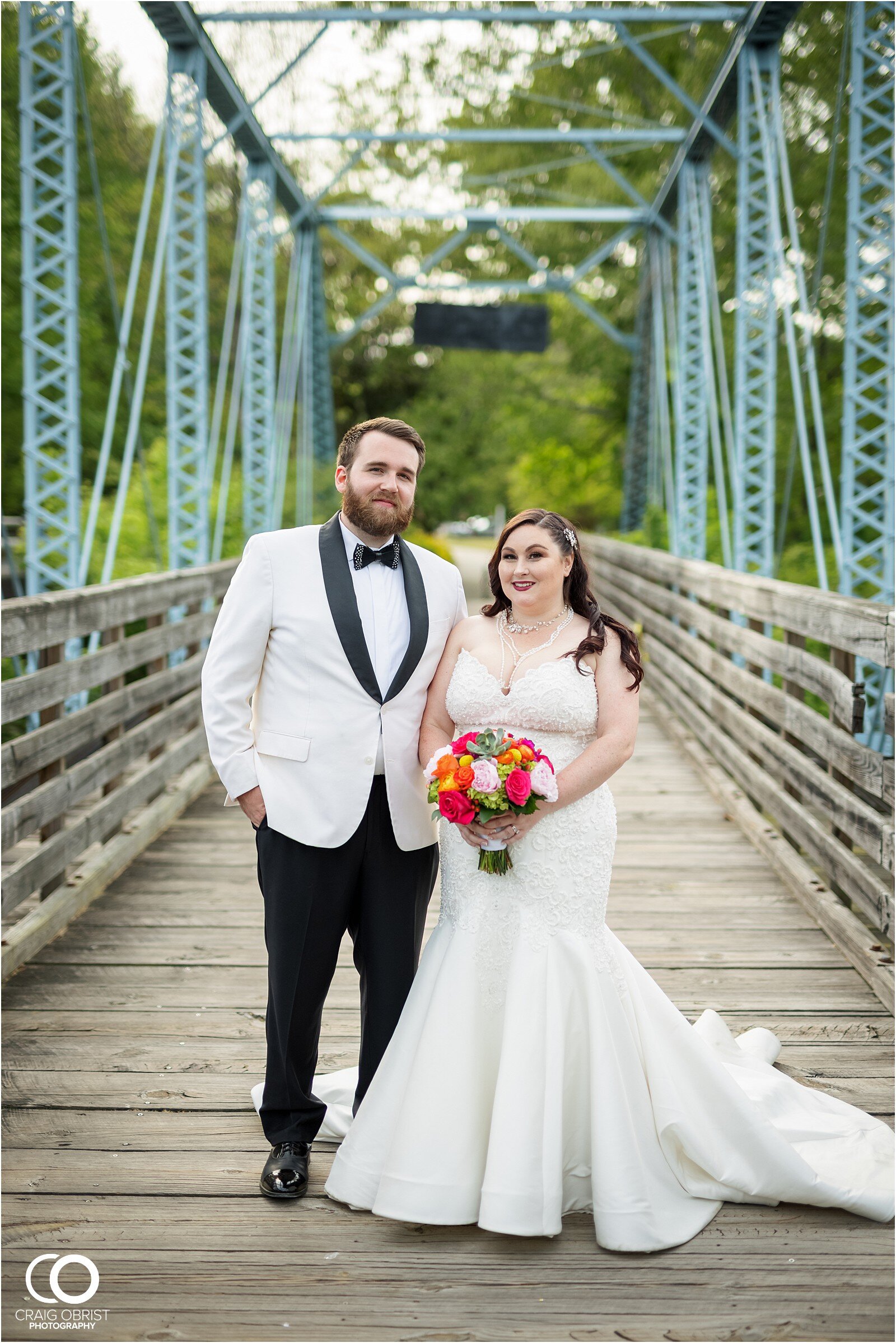 Canoe Restaurant Wedding Bridge Portraits_0042.jpg